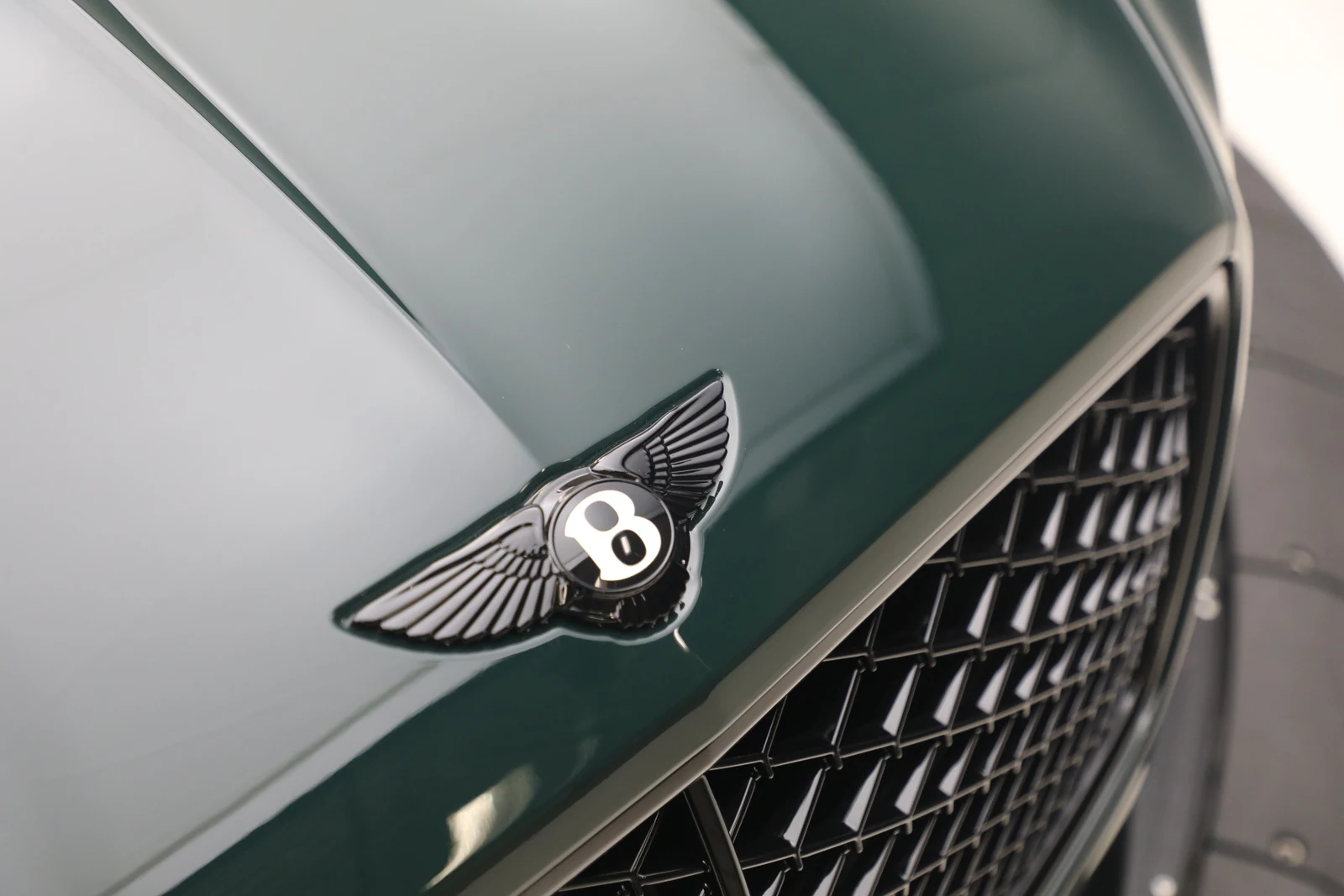 2026 Bentley Continental GTC S (4th Generation), 19/20