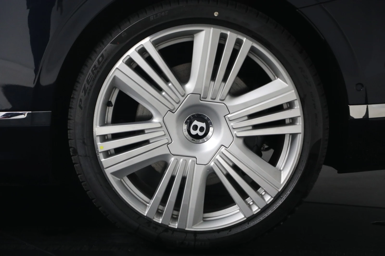 2026 Bentley Continental GT Azure (4th Generation), 13/20