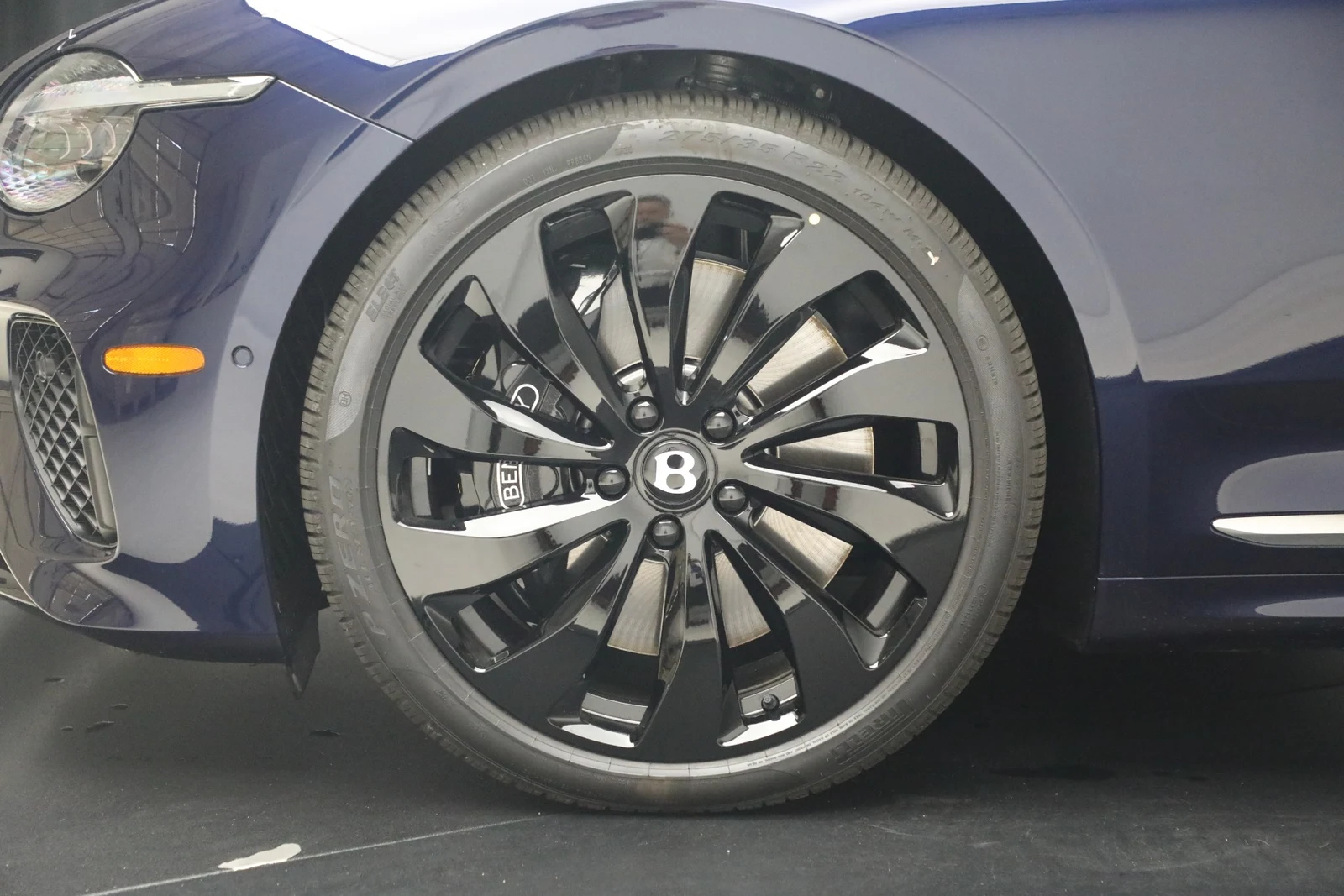 2026 Bentley Continental GTC (4th Generation), 17/20