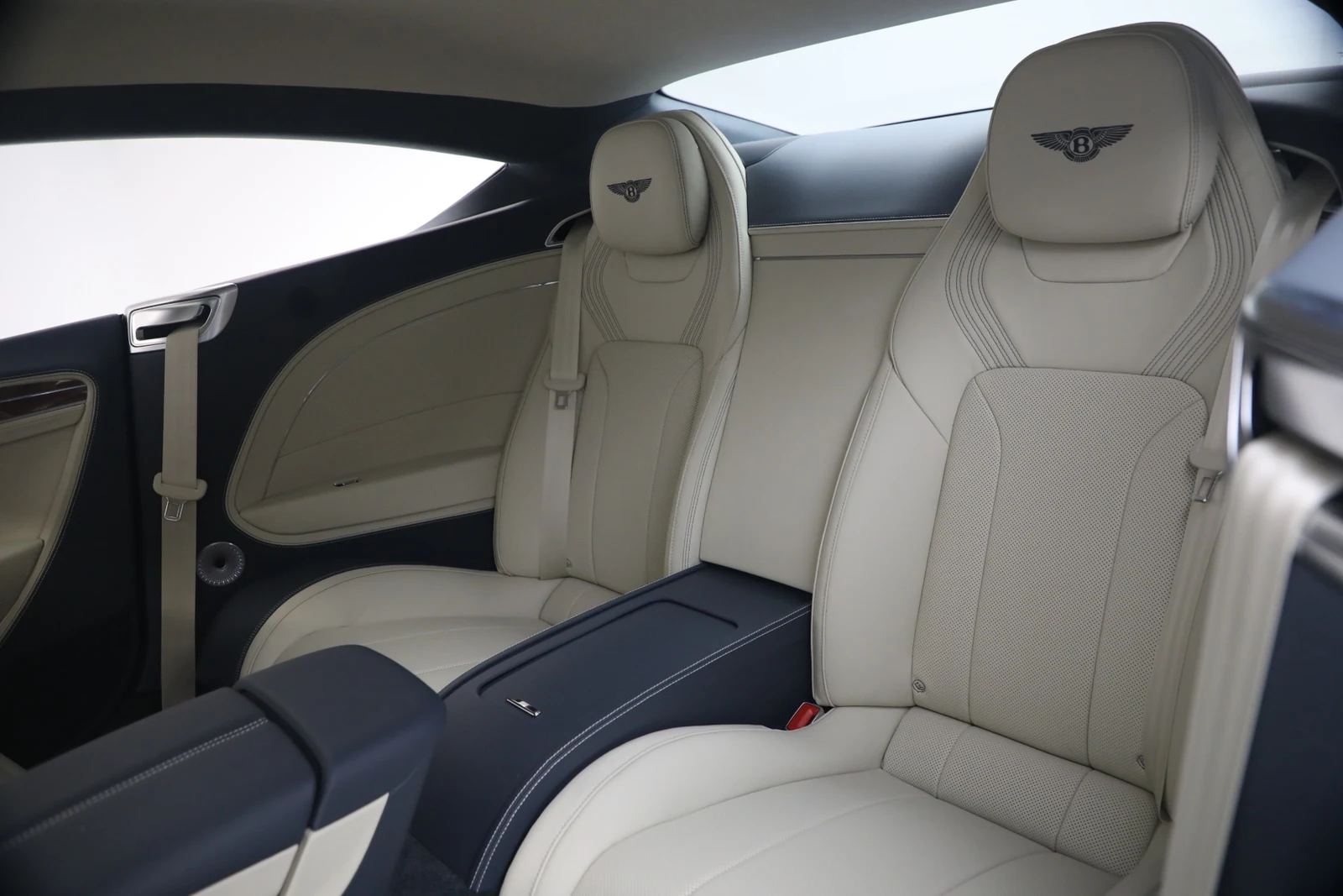 2026 Bentley Continental GT S (4th Generation), 18/20