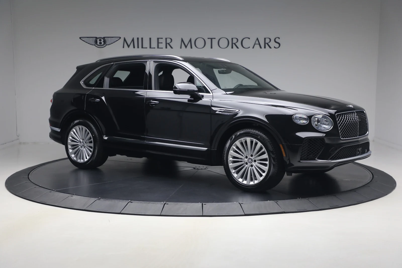 2026 Bentley Bentayga V8, 10/20