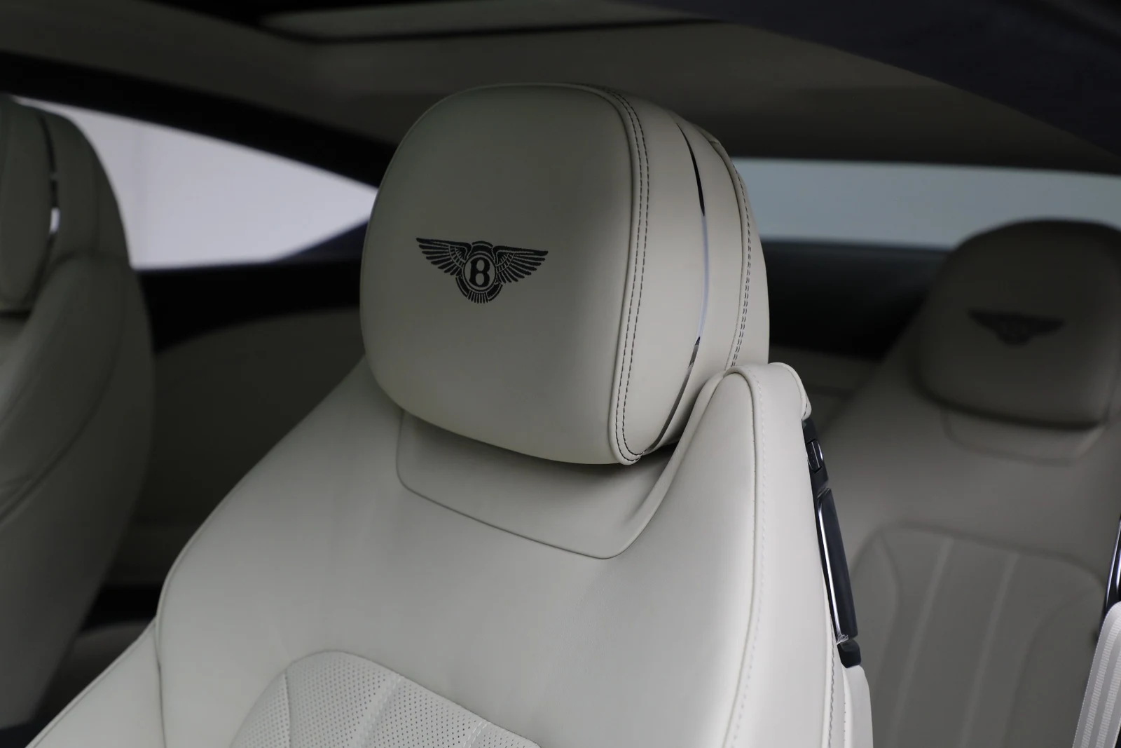 2026 Bentley Continental GT (4th Generation), 16/20