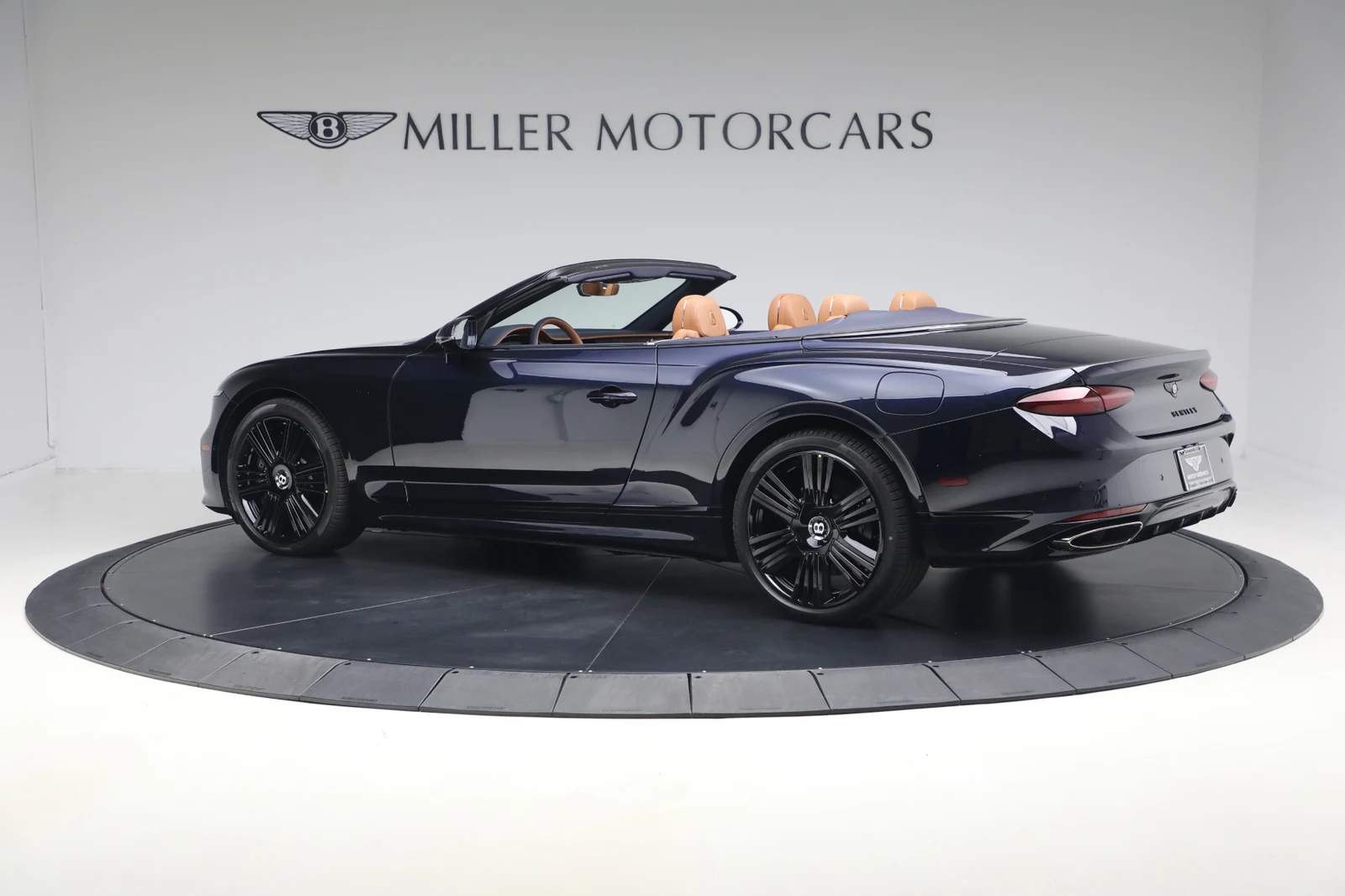 2026 Bentley Continental GTC Azure (4th Generation), 4/20
