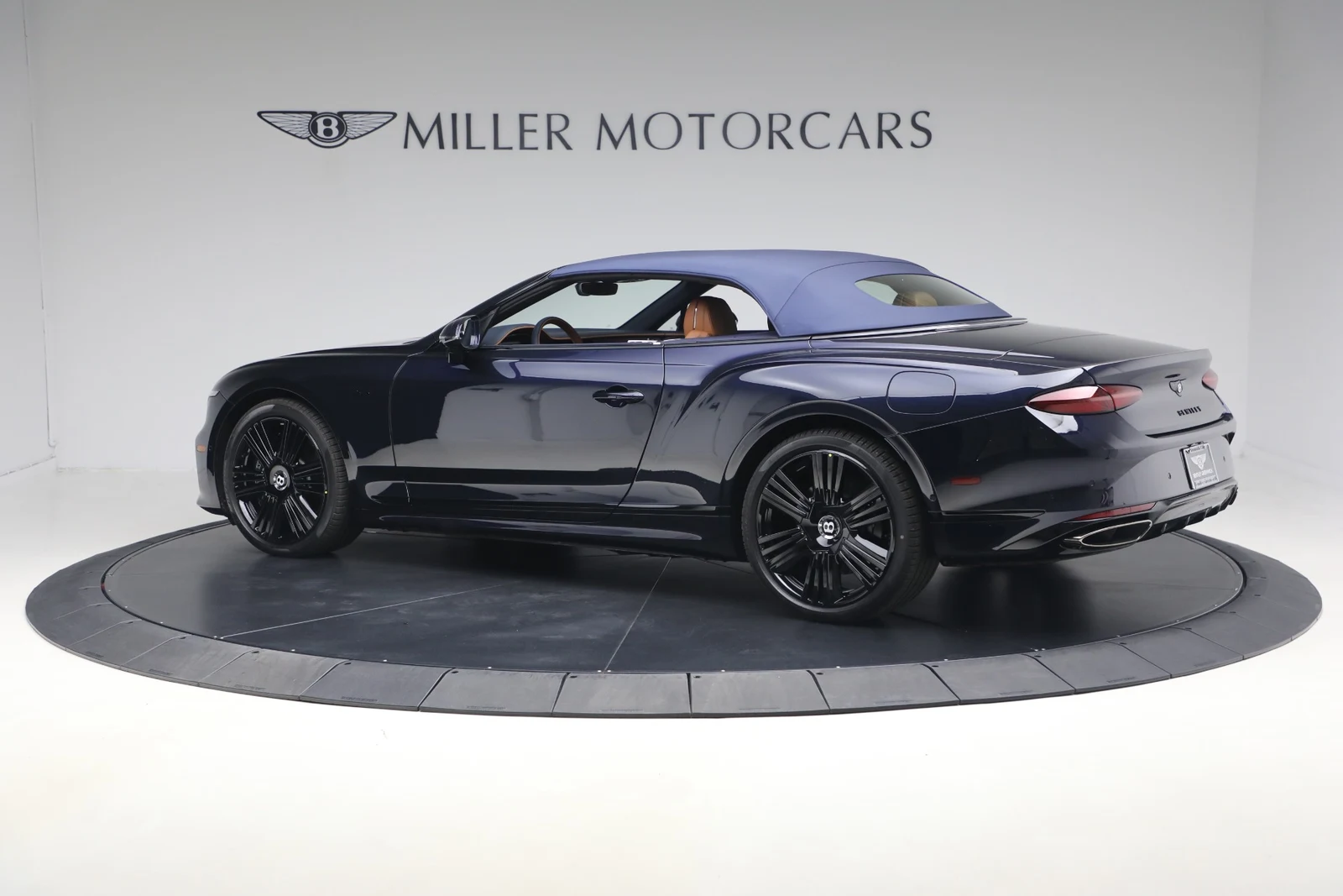 2026 Bentley Continental GTC Azure (4th Generation), 16/20