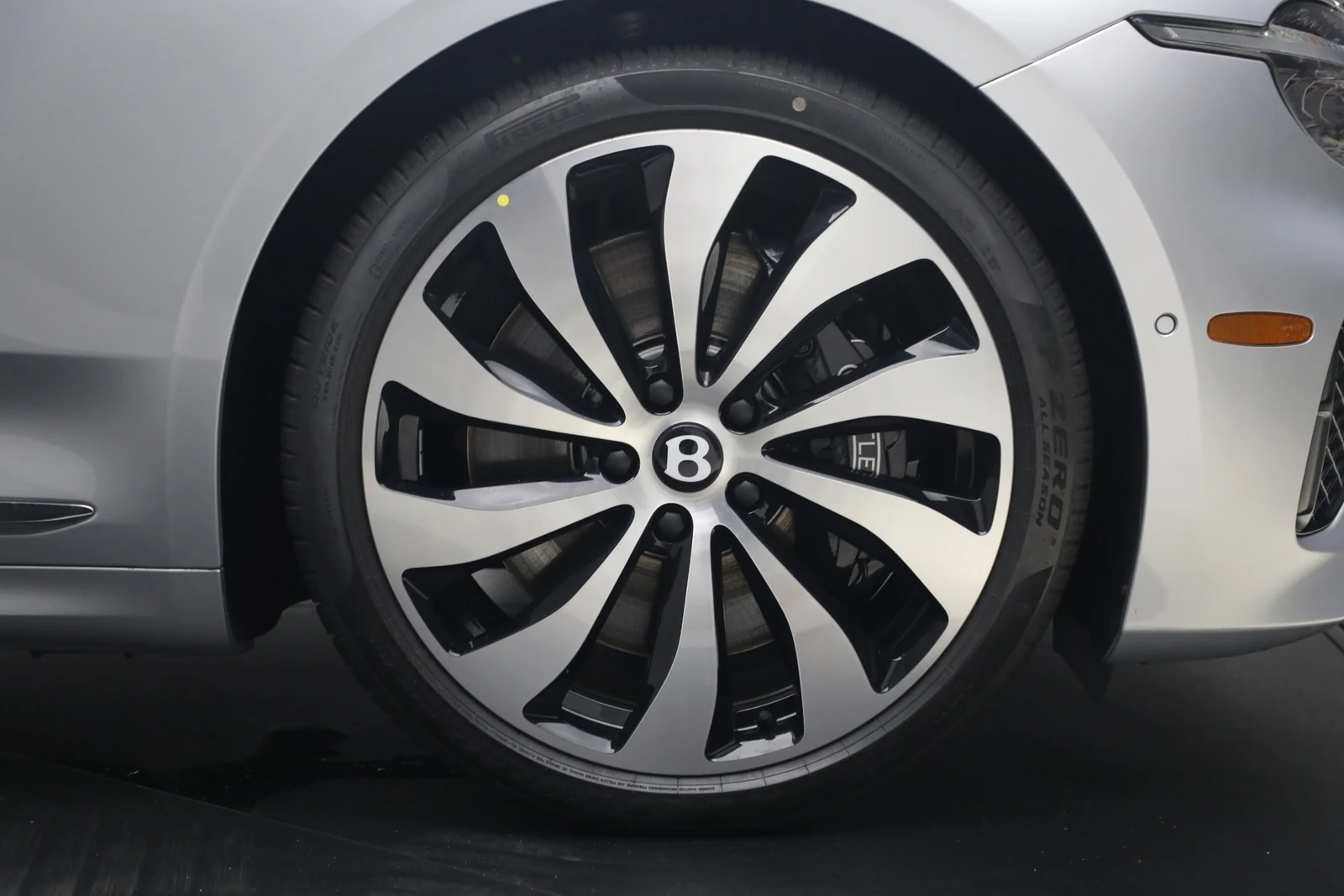 2026 Bentley Continental GT (4th Generation), 17/20