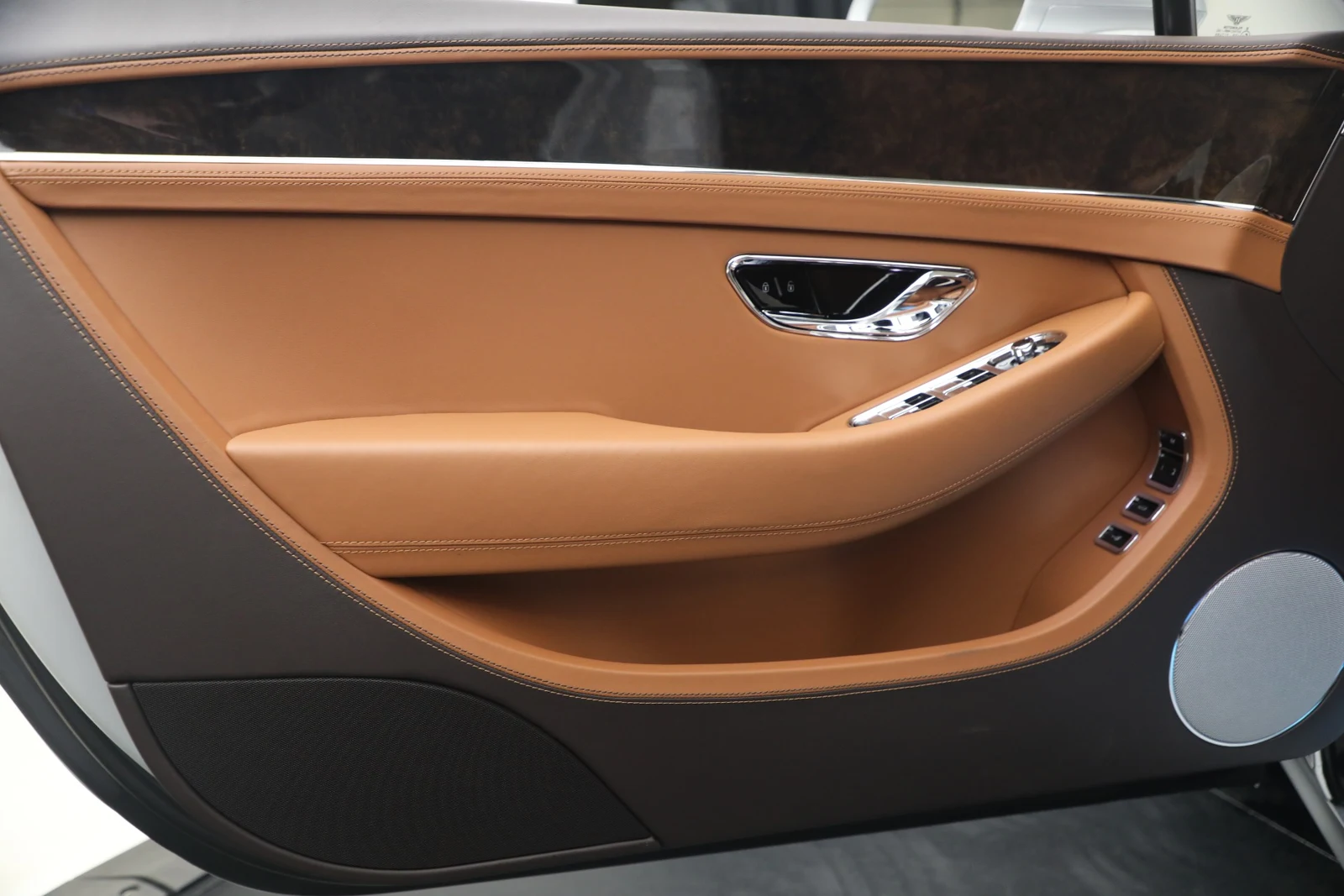 2026 Bentley Continental GT (4th Generation), 18/20