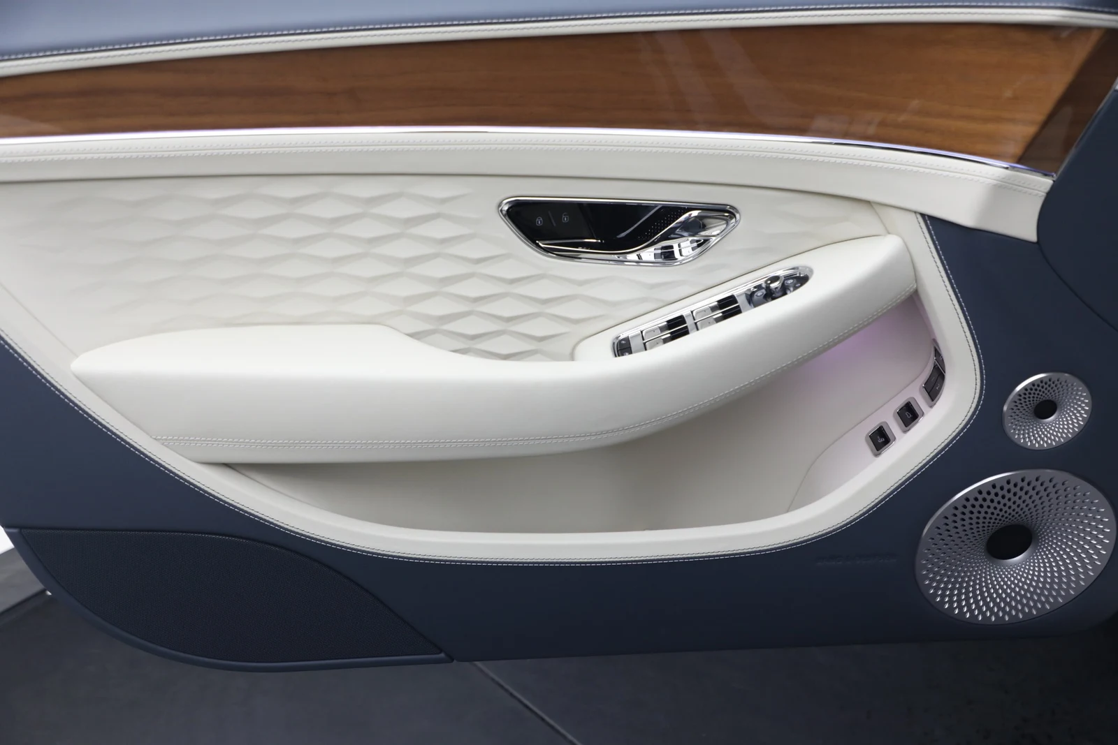 2026 Bentley Continental GT (4th Generation), 19/20