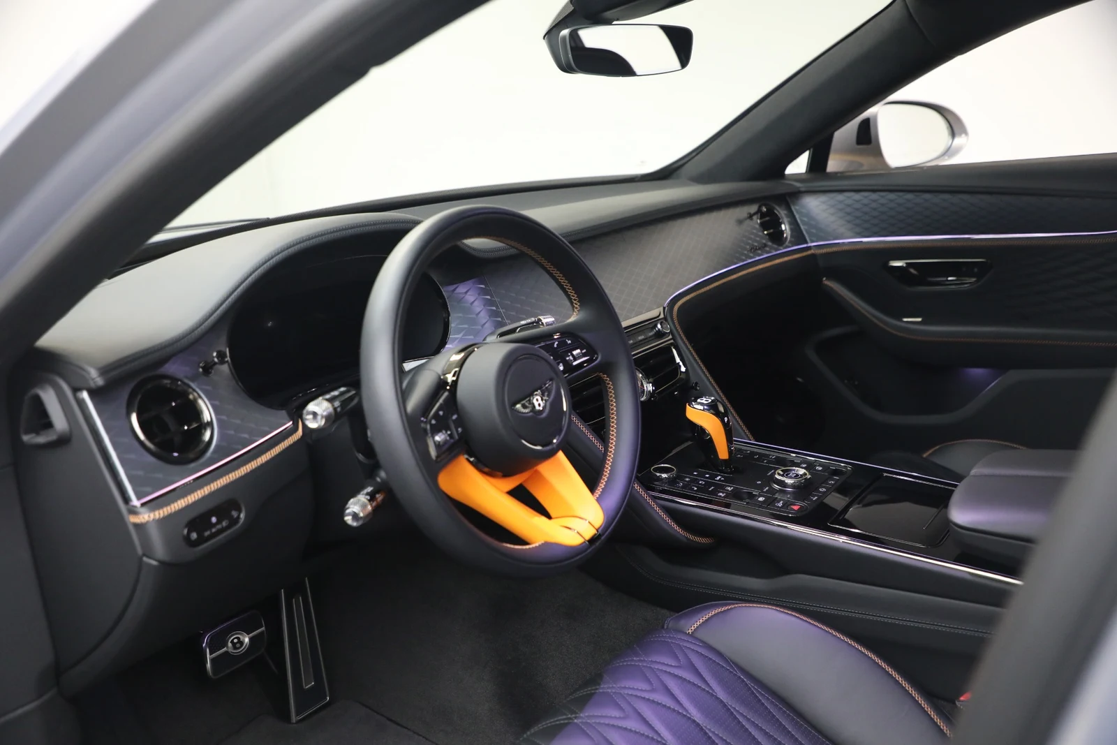 2026 Bentley Flying Spur Azure (4th Generation), 19/20