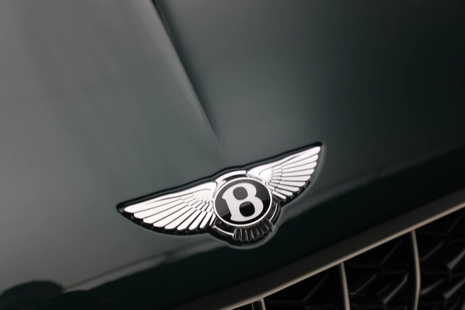 2026 Bentley Continental GTC Azure (4th Generation), 17/20