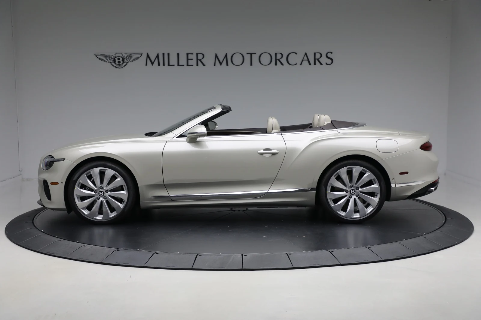 2026 Bentley Continental GTC (4th Generation), 2/20