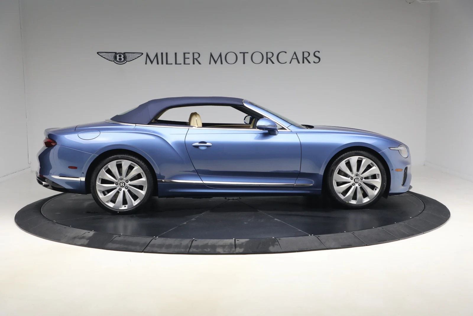 2026 Bentley Continental GTC (4th Generation), 18/20