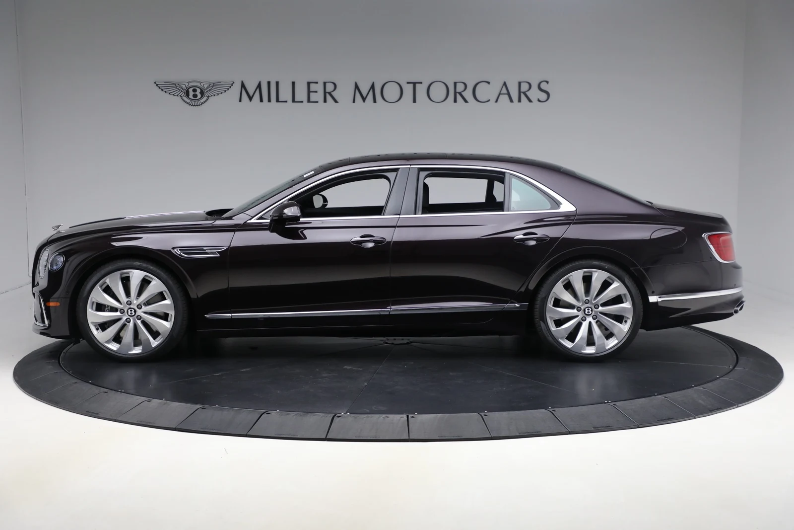 2026 Bentley Flying Spur (4th Generation), 2/20