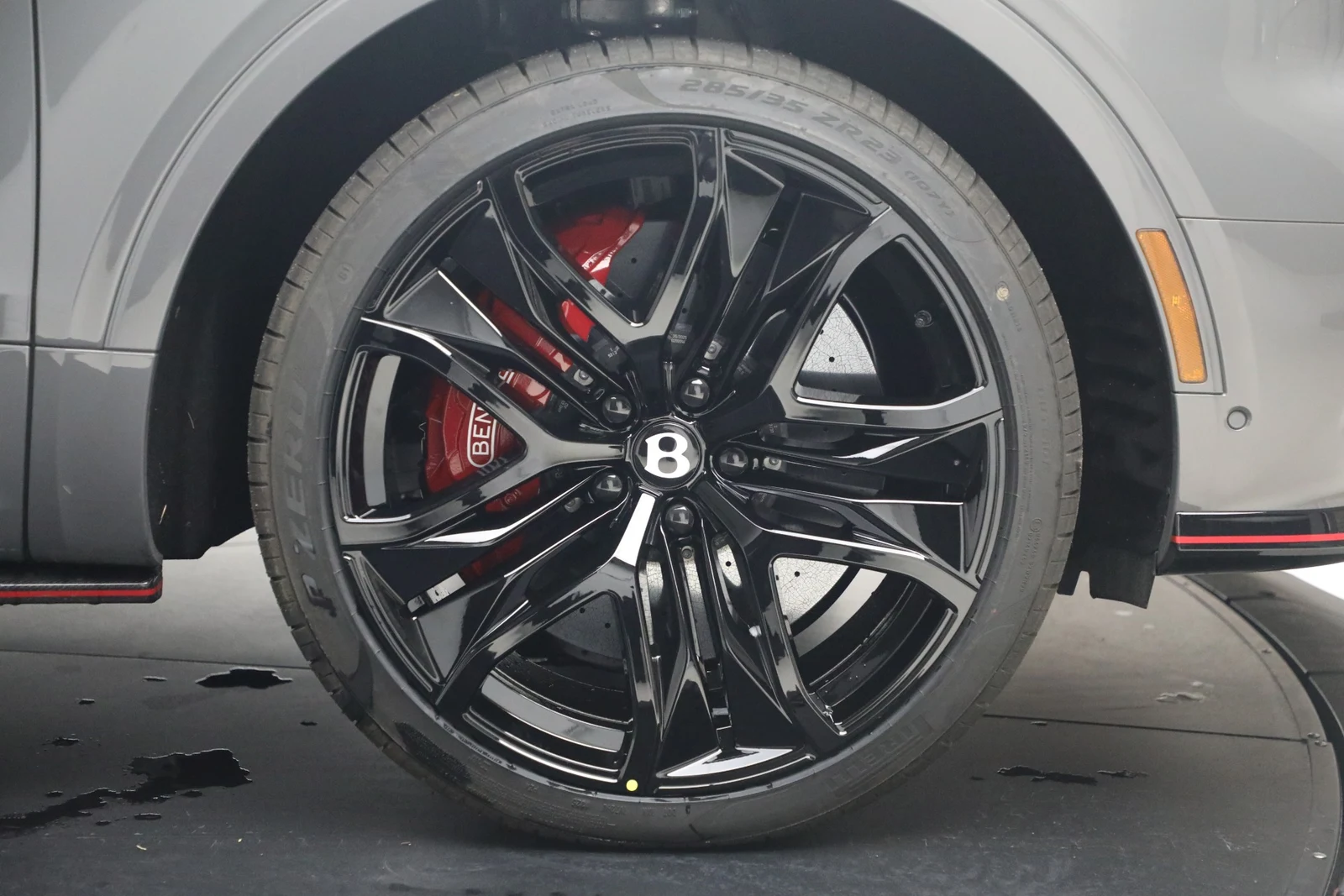 2026 Bentley Bentayga Speed, 13/20