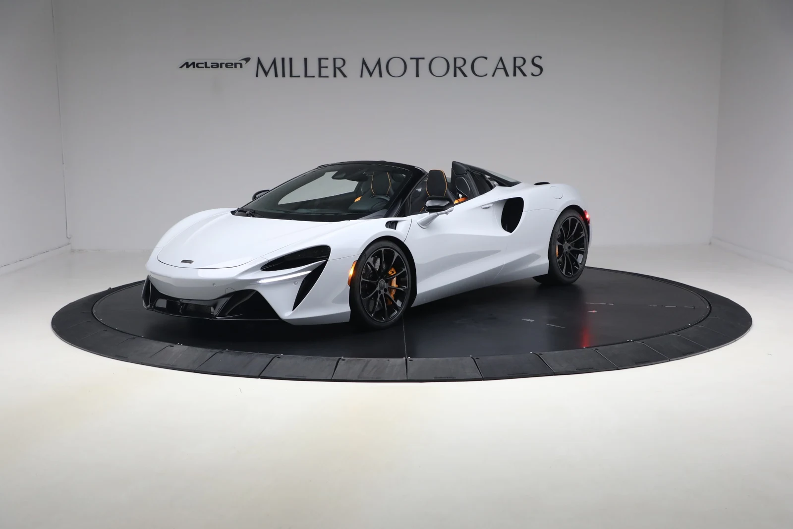 McLaren Artura Spider Vision | Miller Motorcars
