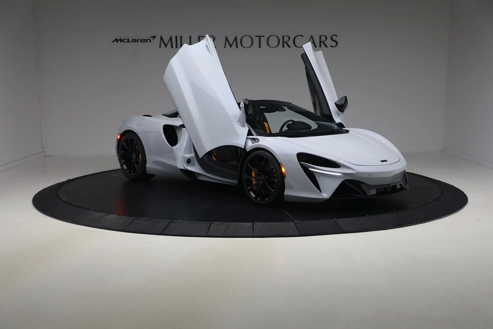 2026 McLaren Artura Spider Vision, 19/20