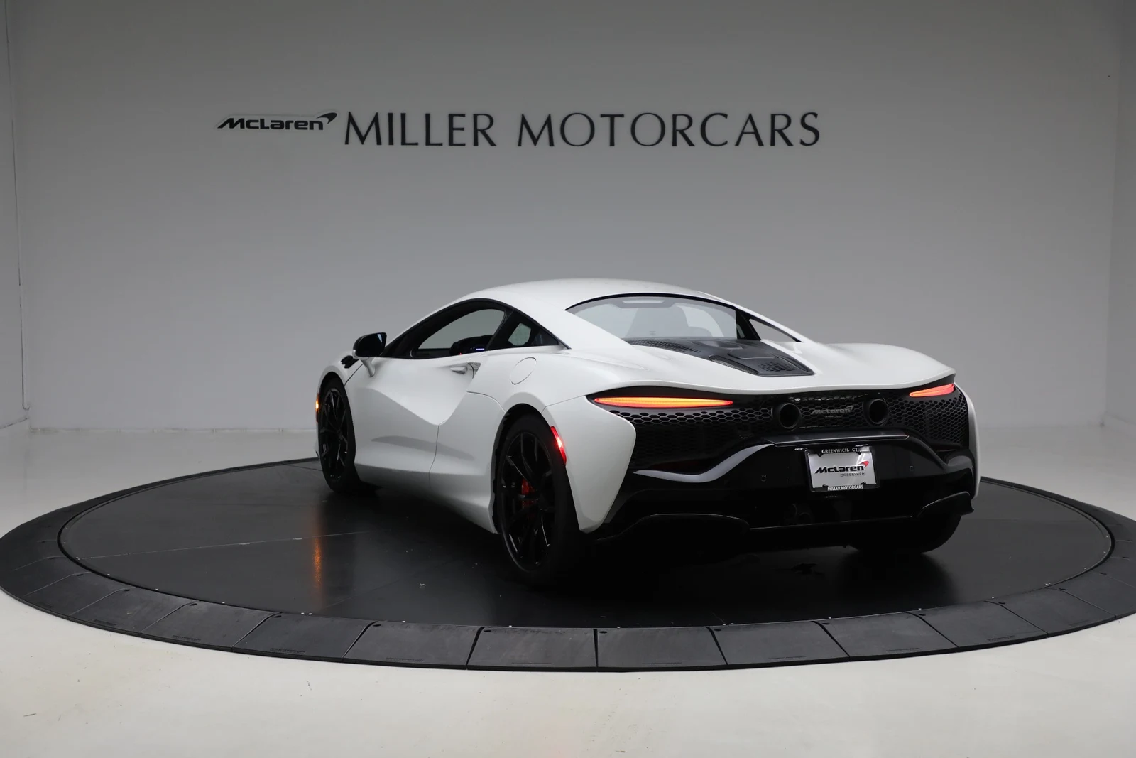2026 McLaren Artura, 5/20