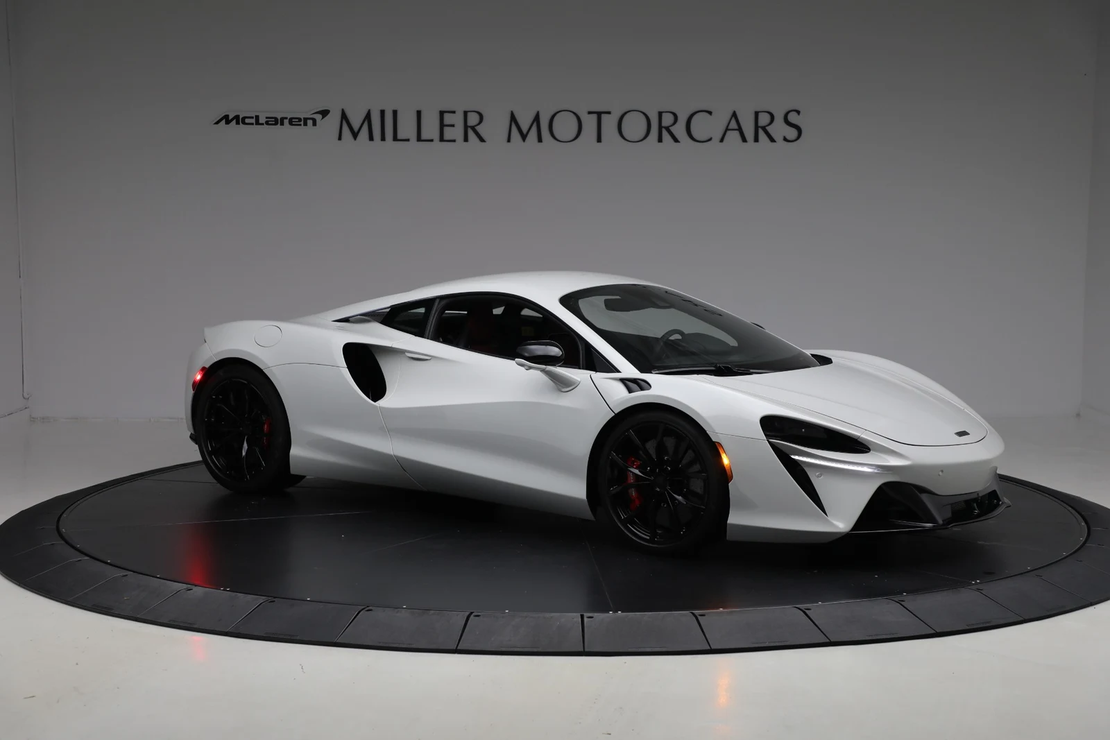 2026 McLaren Artura, 10/20