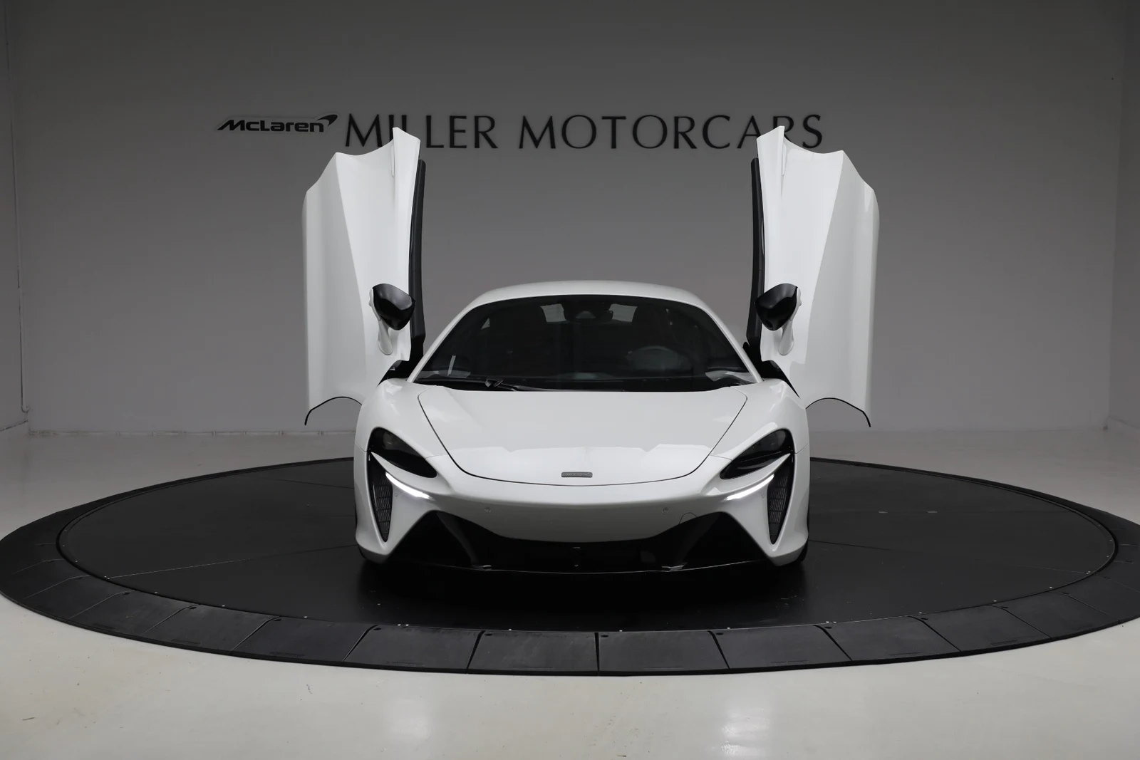 2026 McLaren Artura, 13/20