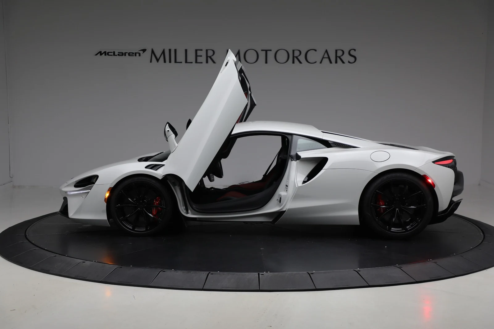 2026 McLaren Artura, 15/20