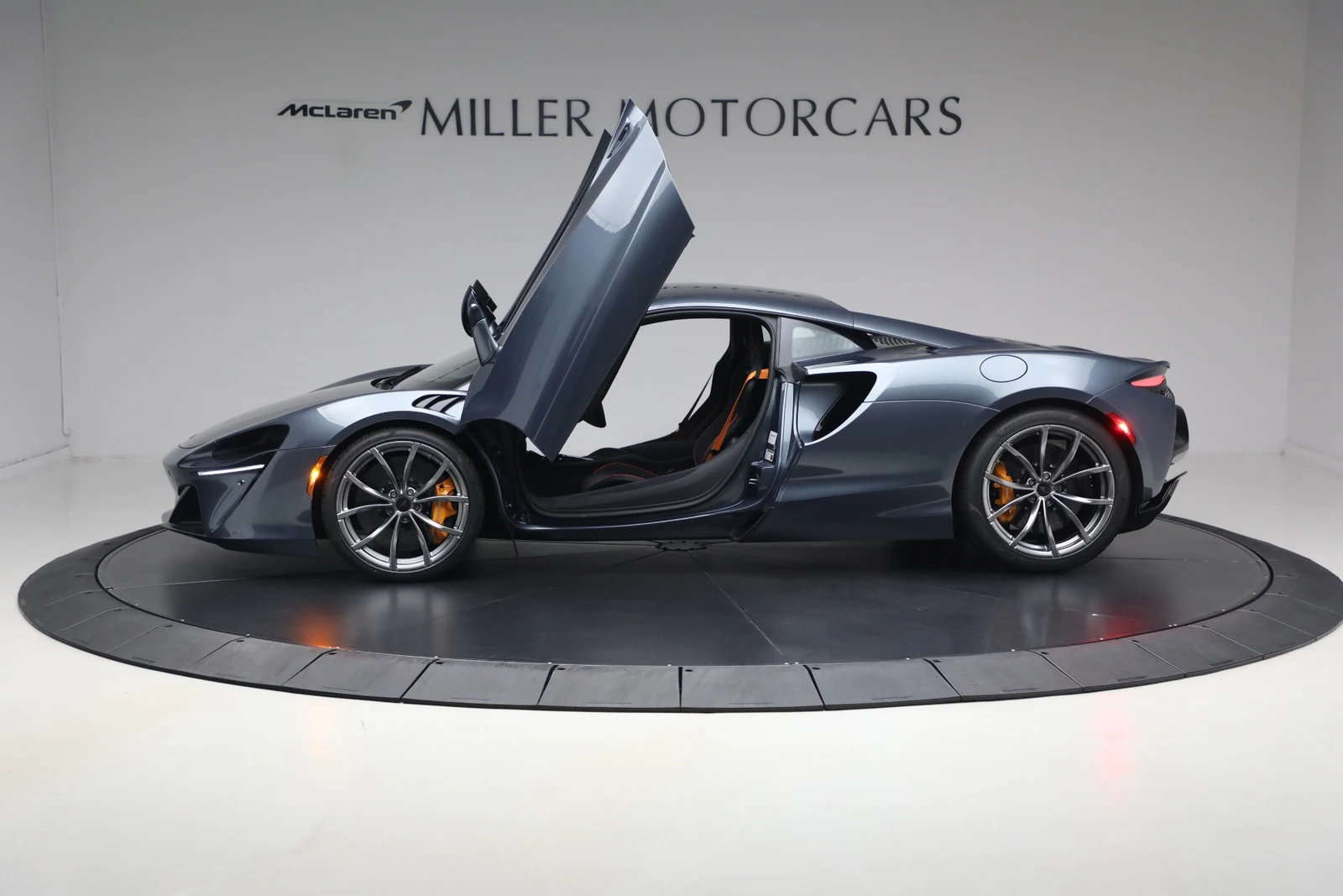 2026 McLaren Artura, 14/20