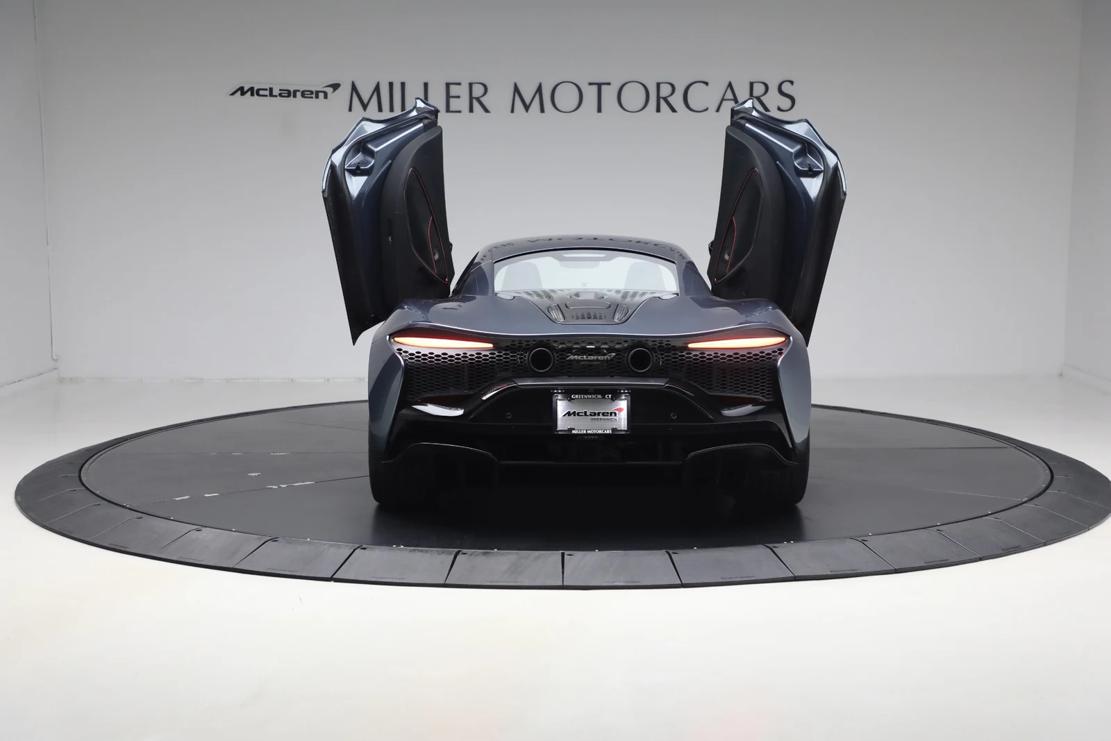 2026 McLaren Artura, 16/20