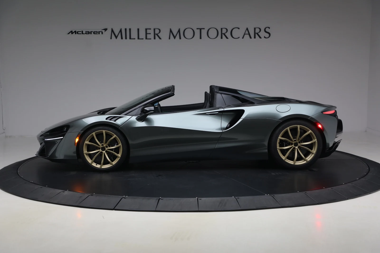 2026 McLaren Artura Spider Performance, 2/20