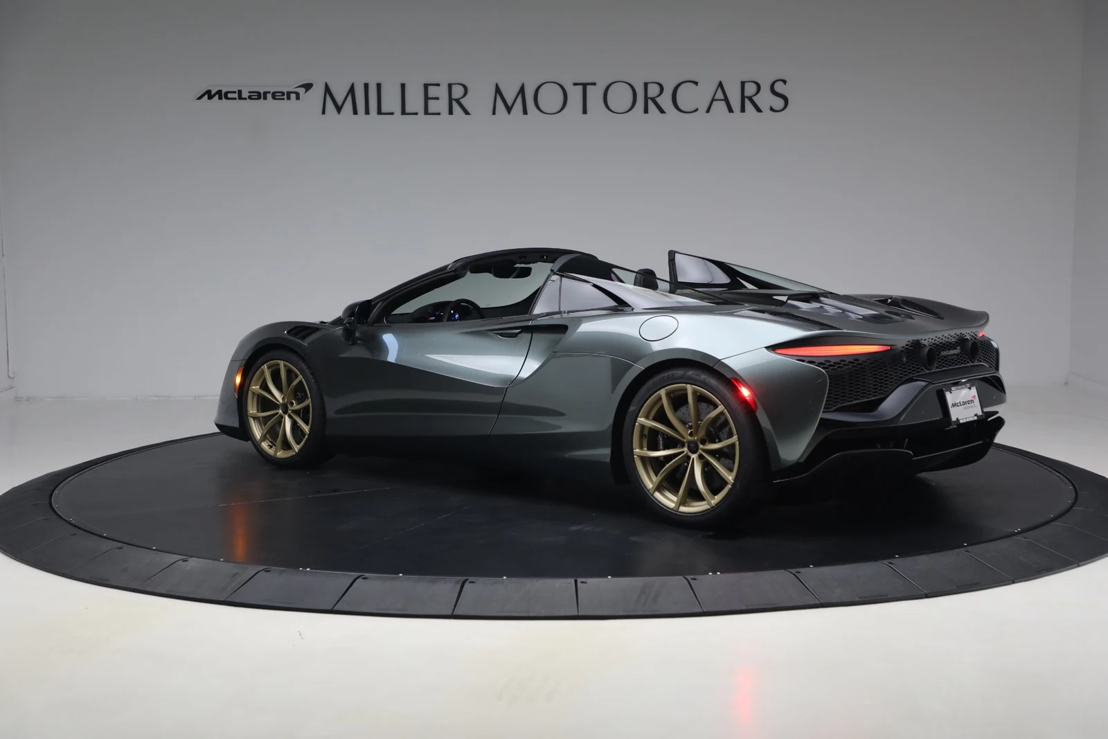 2026 McLaren Artura Spider Performance, 3/20
