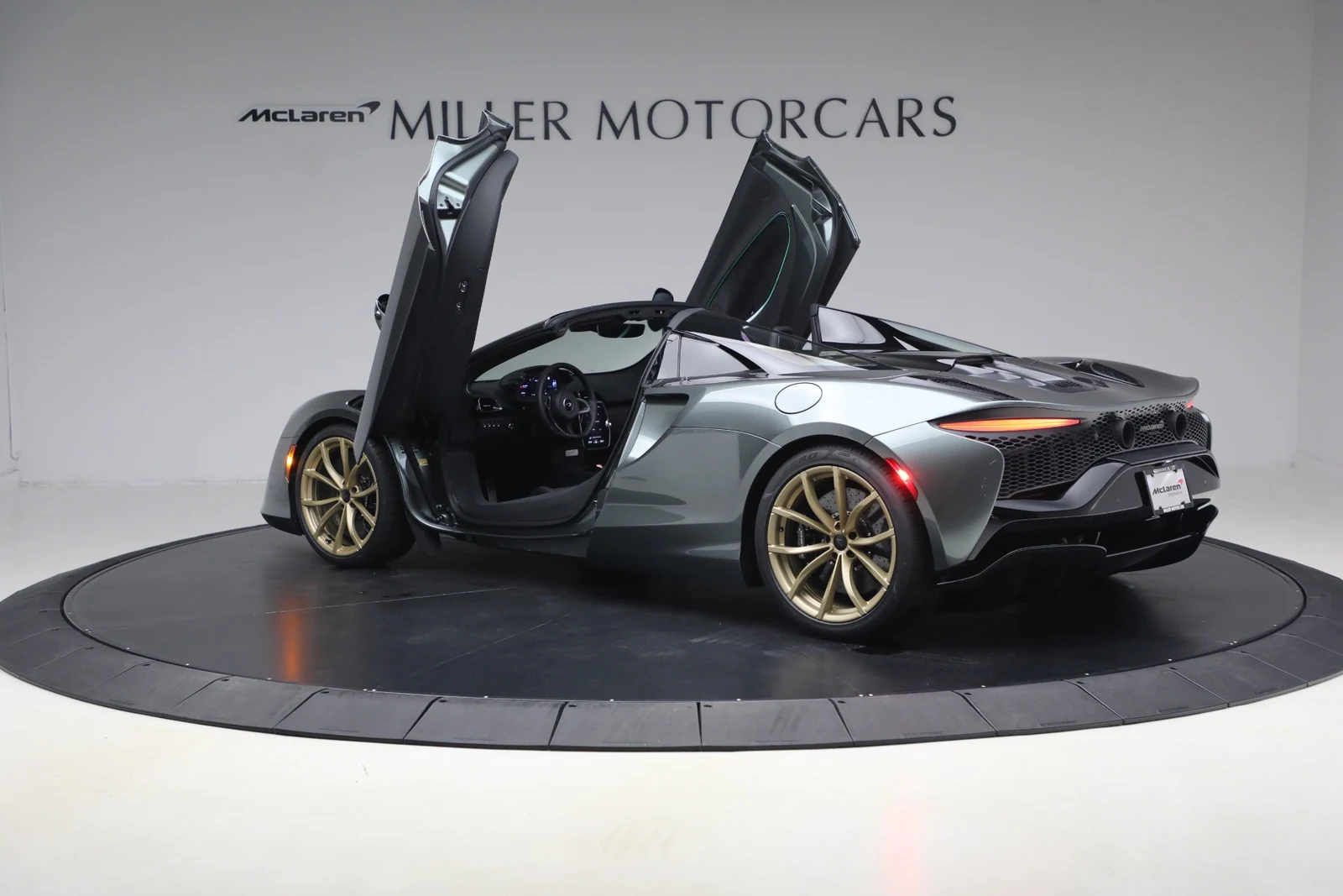 2026 McLaren Artura Spider Performance, 15/20