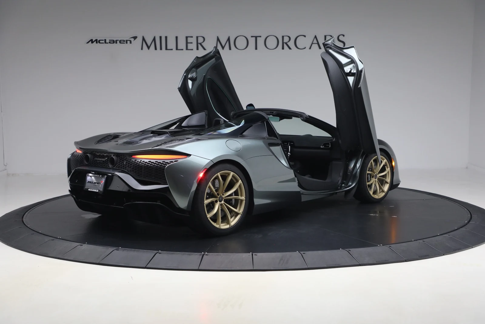 2026 McLaren Artura Spider Performance, 17/20