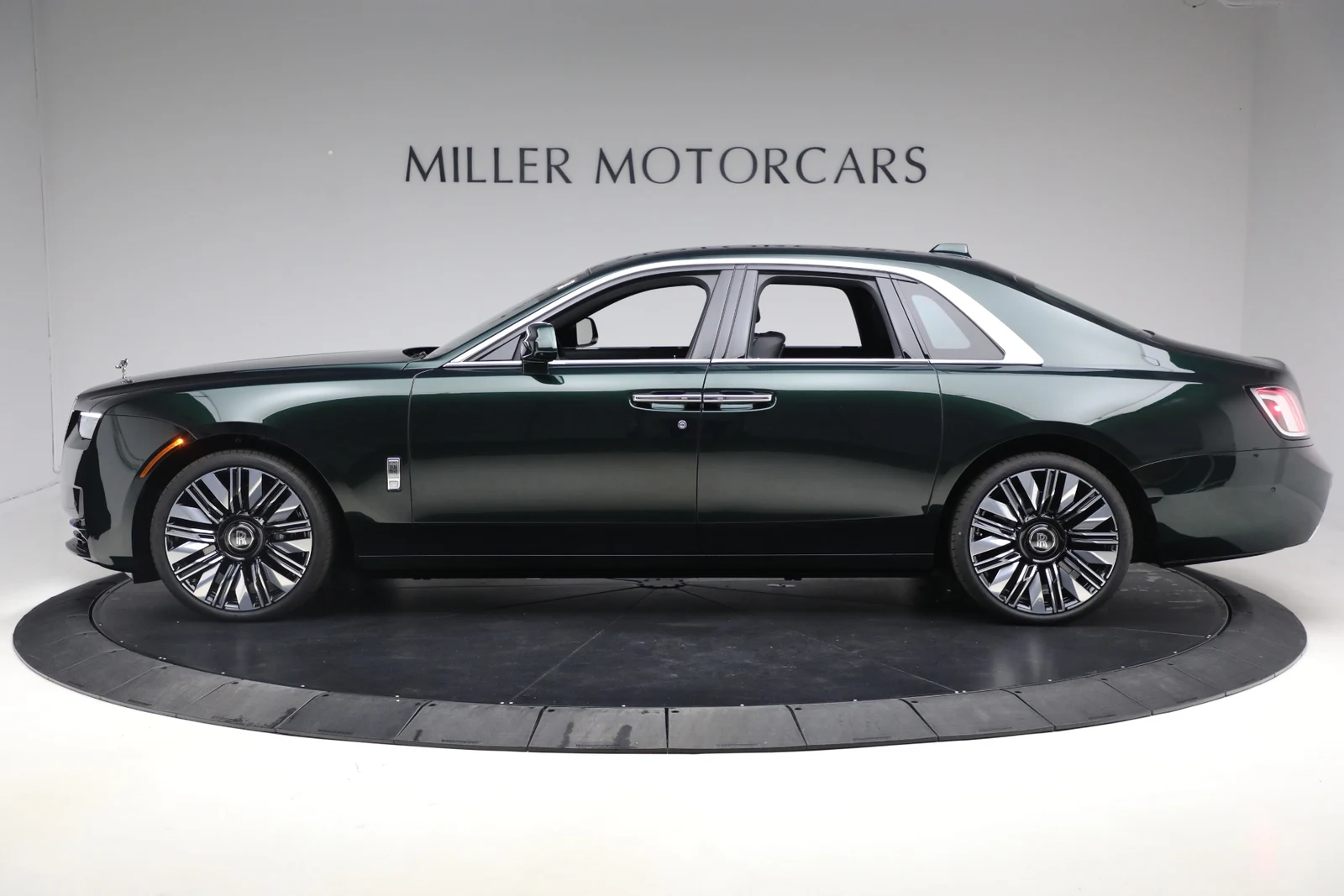 2026 Rolls-Royce Ghost Series II, 6/20