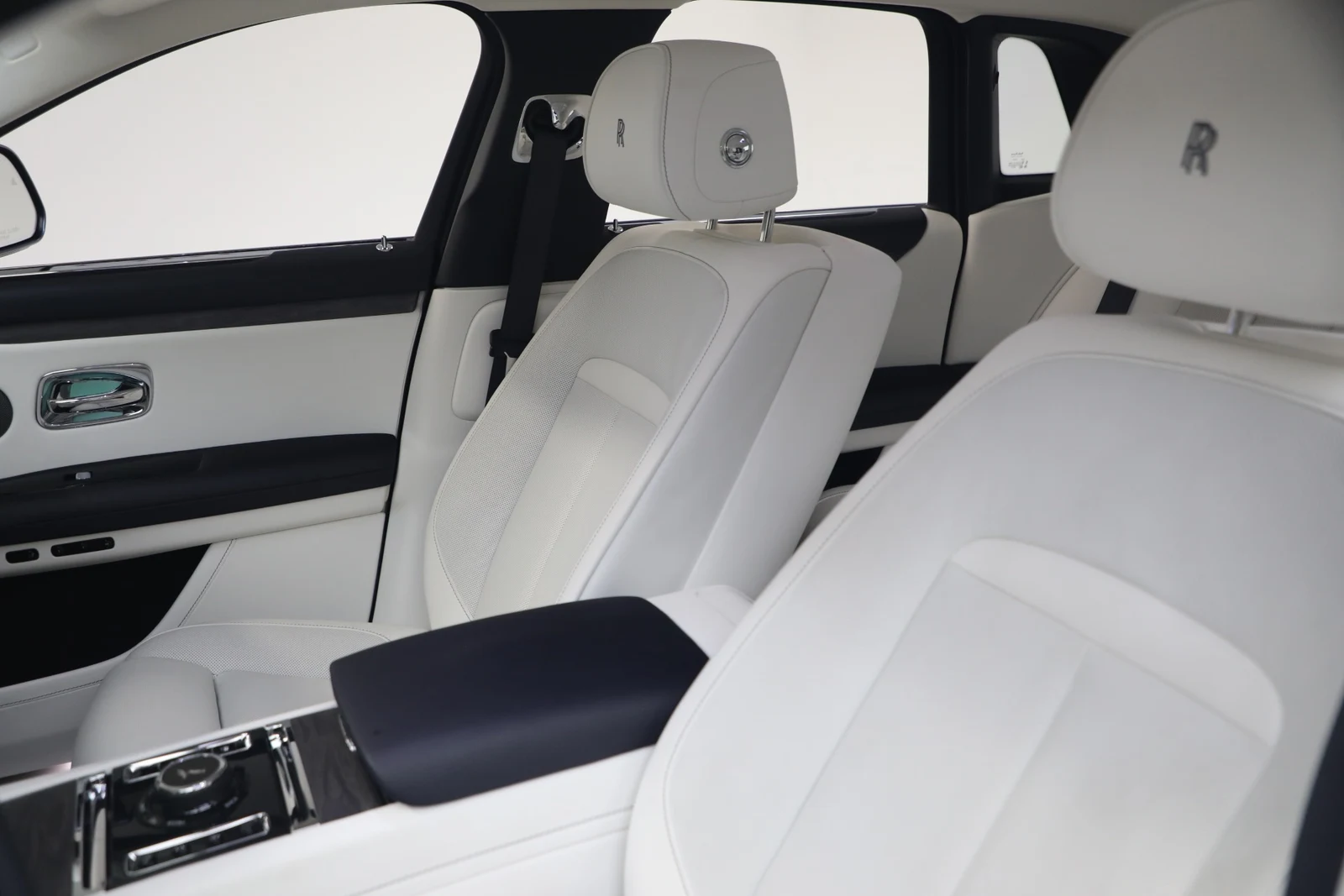 2026 Rolls-Royce Ghost Series II, 17/20