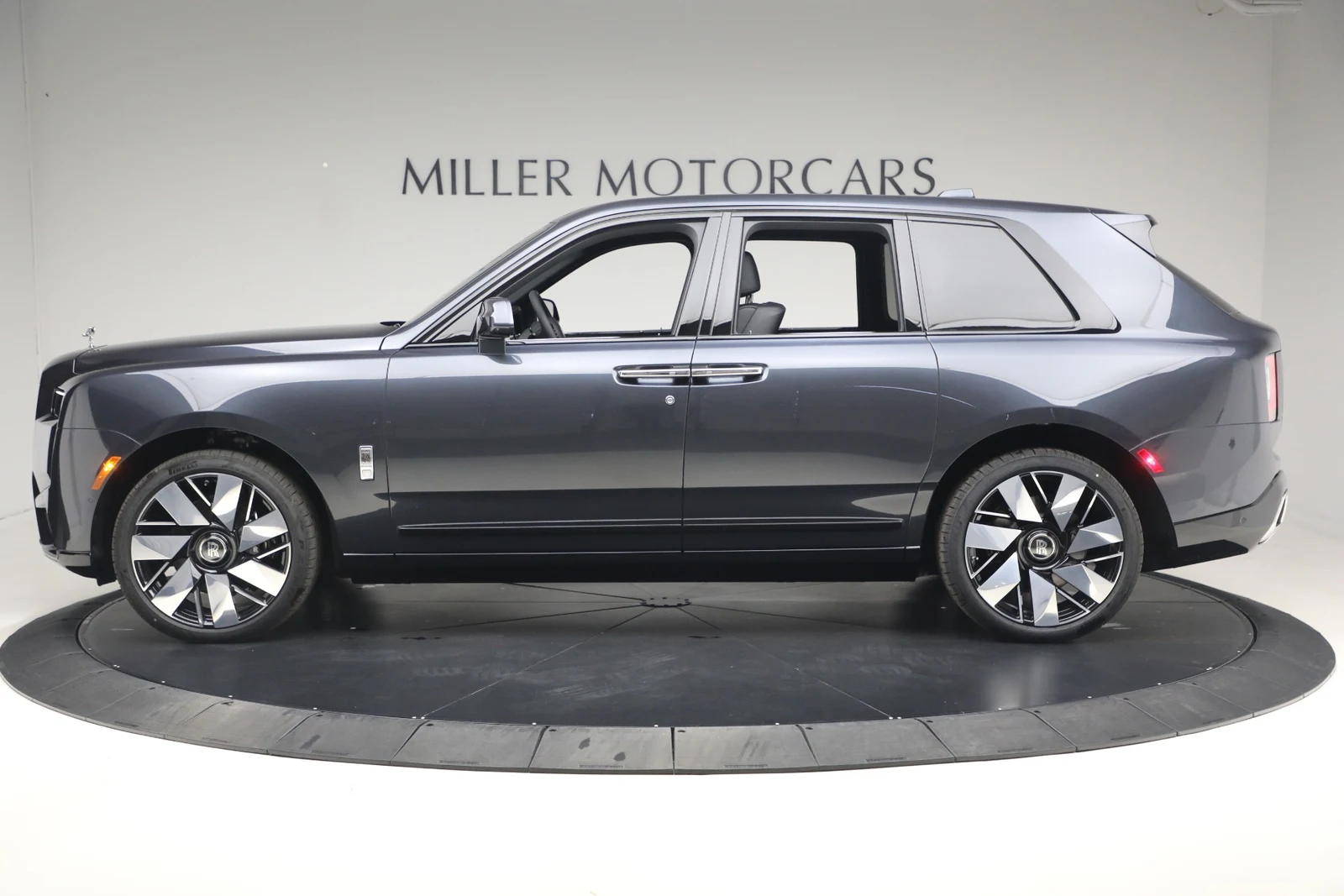 2026 Rolls-Royce Cullinan Series II, 6/20