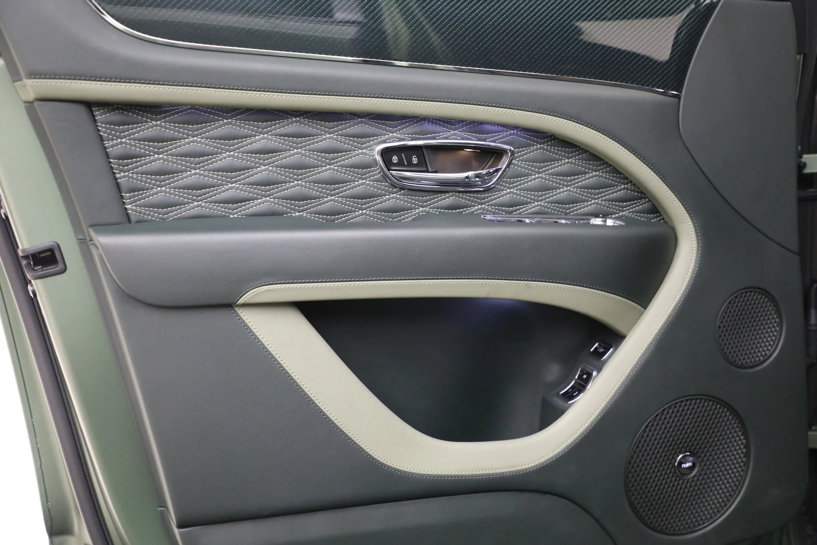 2027 Bentley Bentayga Speed, 14/20