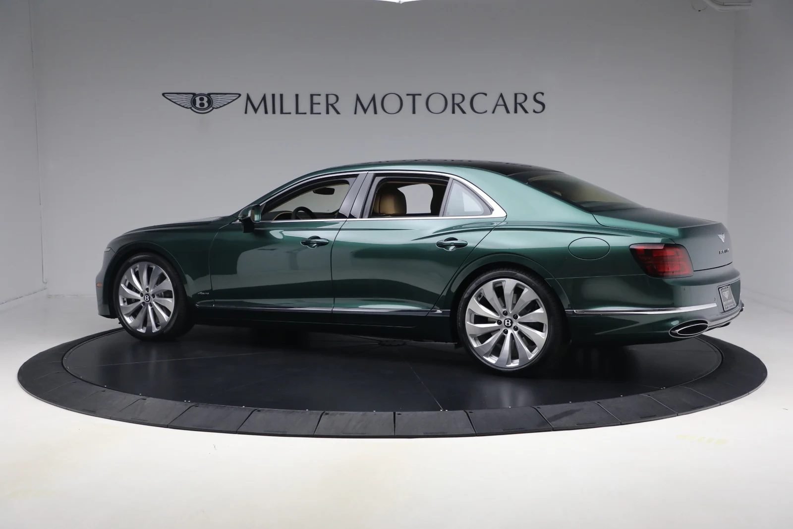 2027 Bentley Flying Spur Azure (4th Generation), 3/20