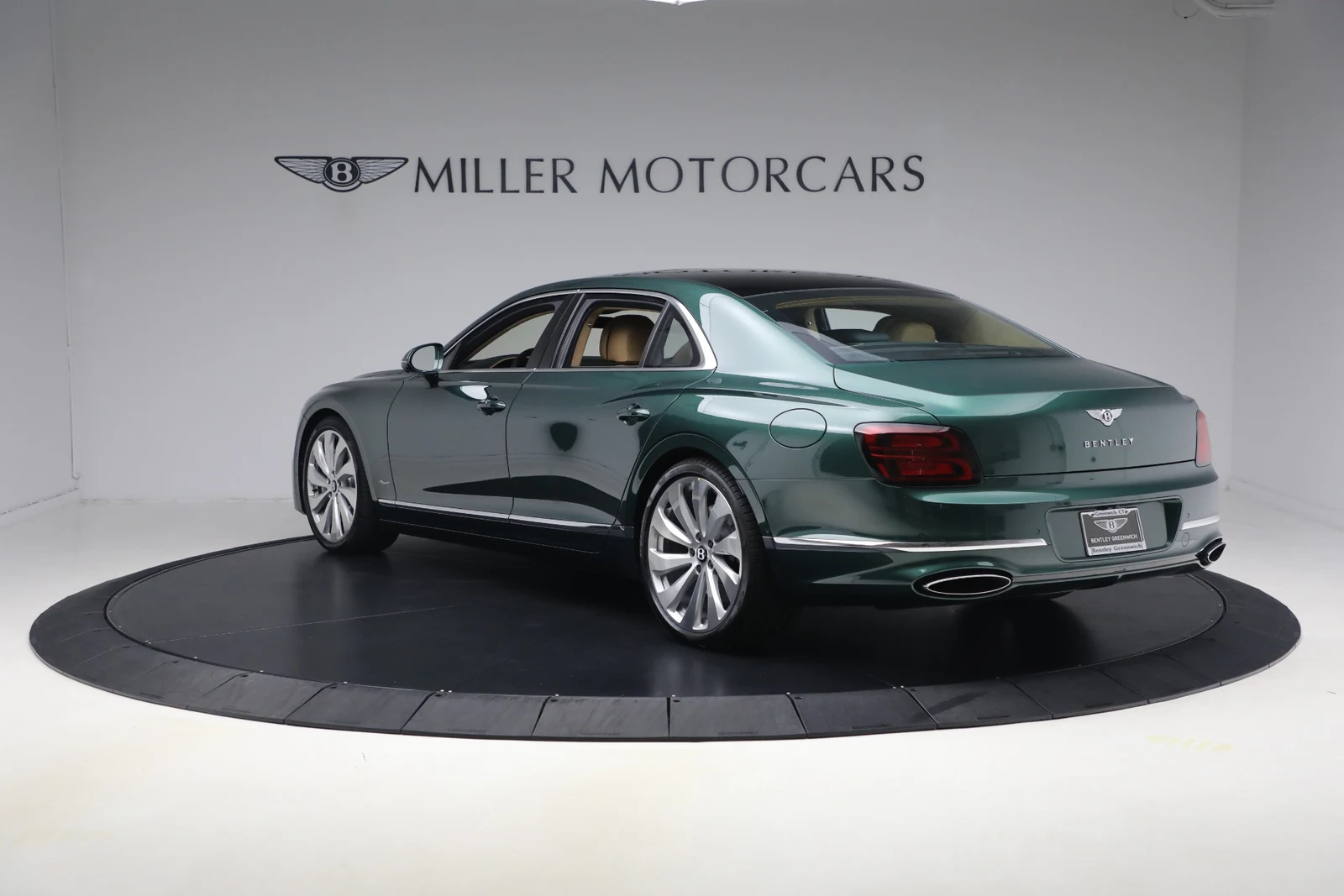 2027 Bentley Flying Spur Azure (4th Generation), 4/20