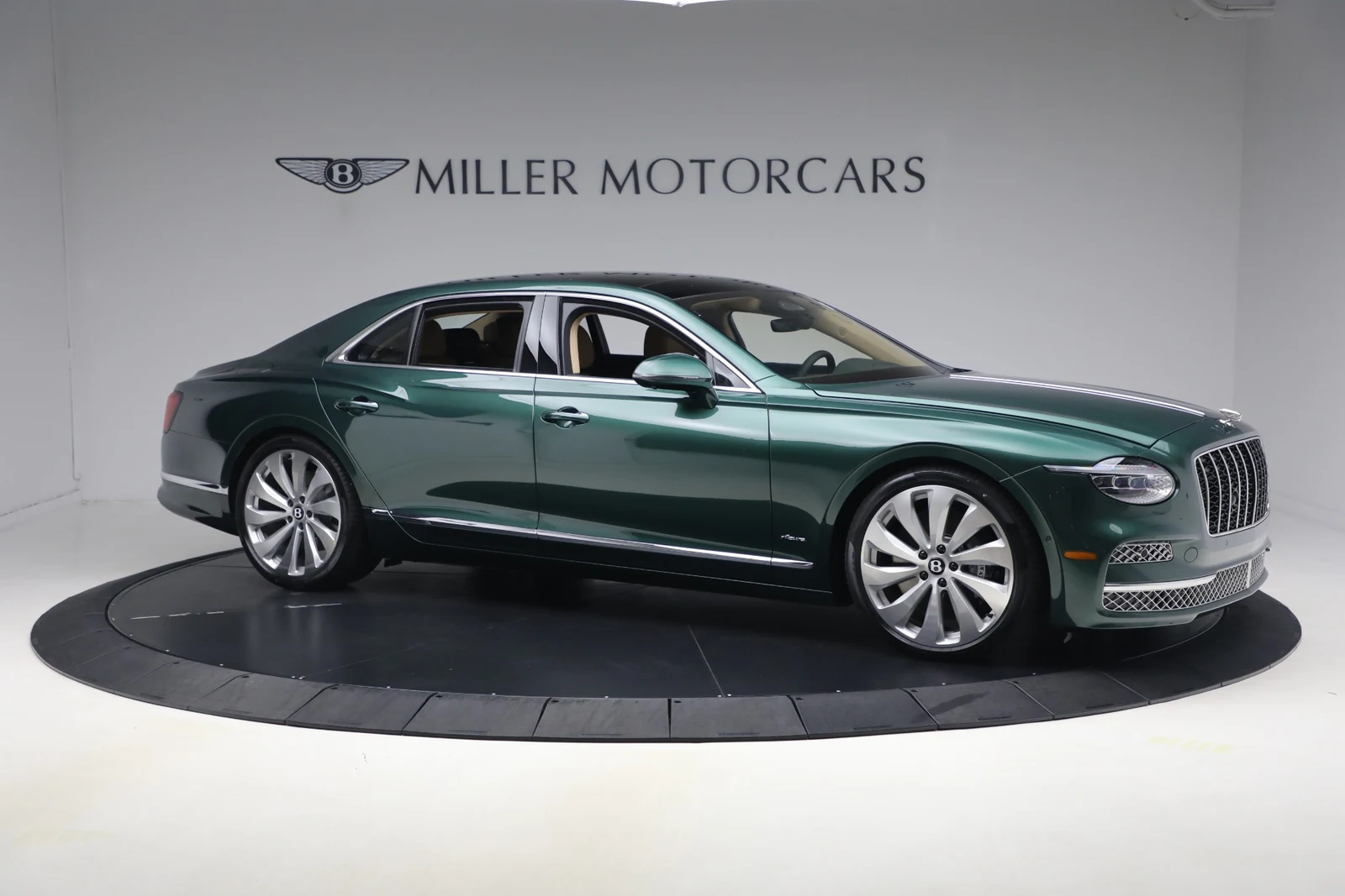 2027 Bentley Flying Spur Azure (4th Generation), 9/20