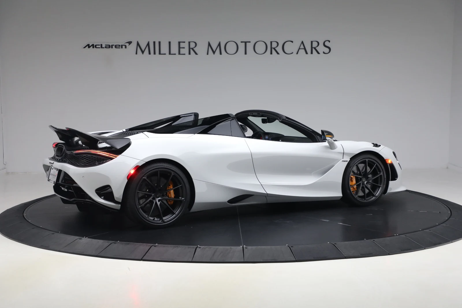 2027 McLaren 750S Spider, 8/20