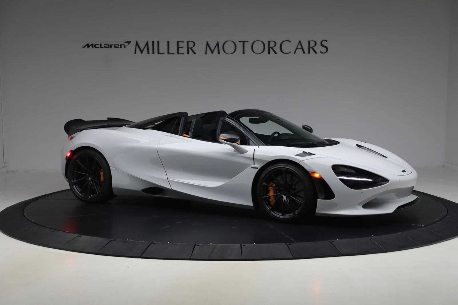 2027 McLaren 750S Spider, 10/20