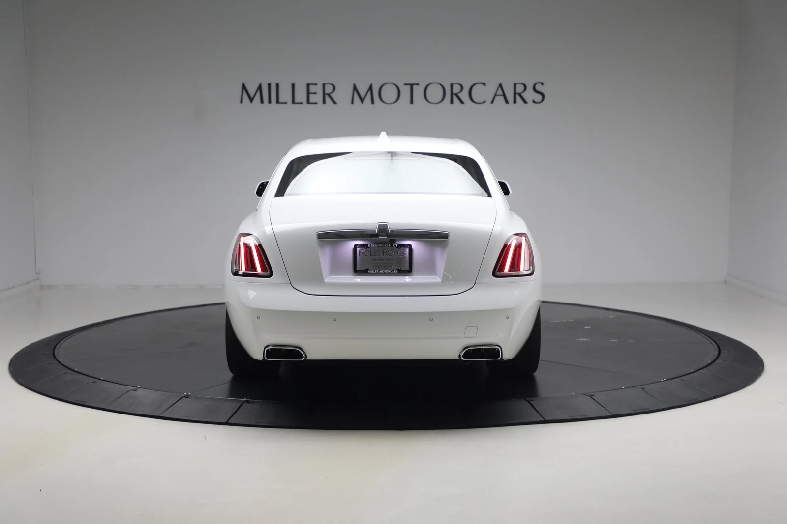 2027 Rolls-Royce Ghost Series II, 8/20