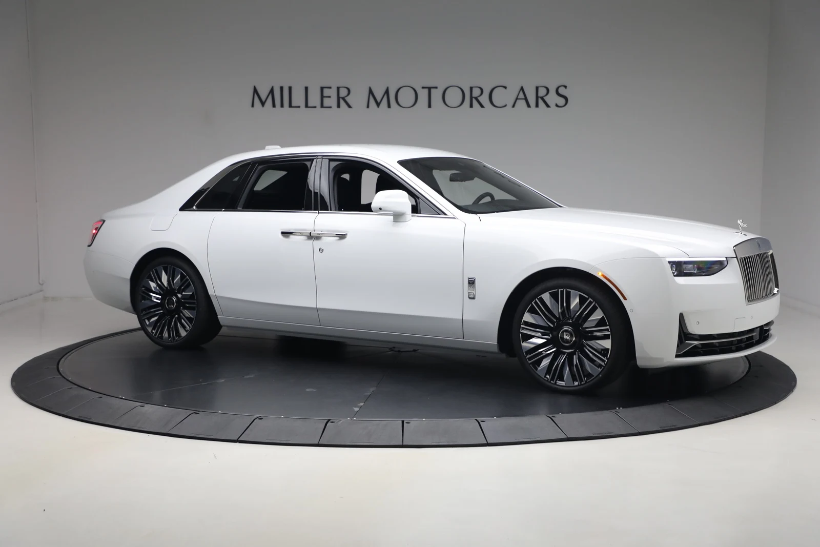 2027 Rolls-Royce Ghost Series II, 11/20
