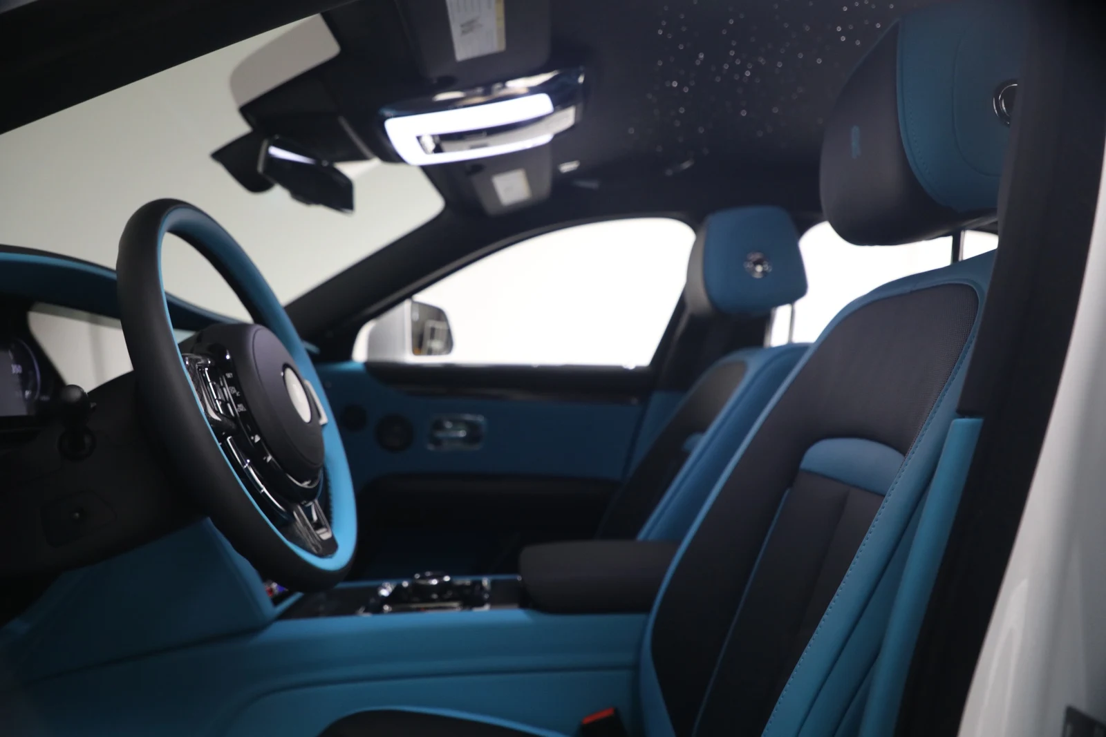2027 Rolls-Royce Ghost Series II Black Badge, 17/20