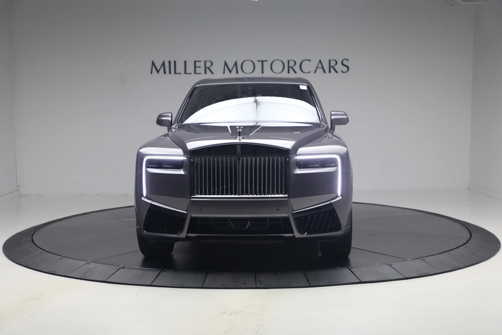 2027 Rolls-Royce Cullinan Series II Black Badge, 13/20