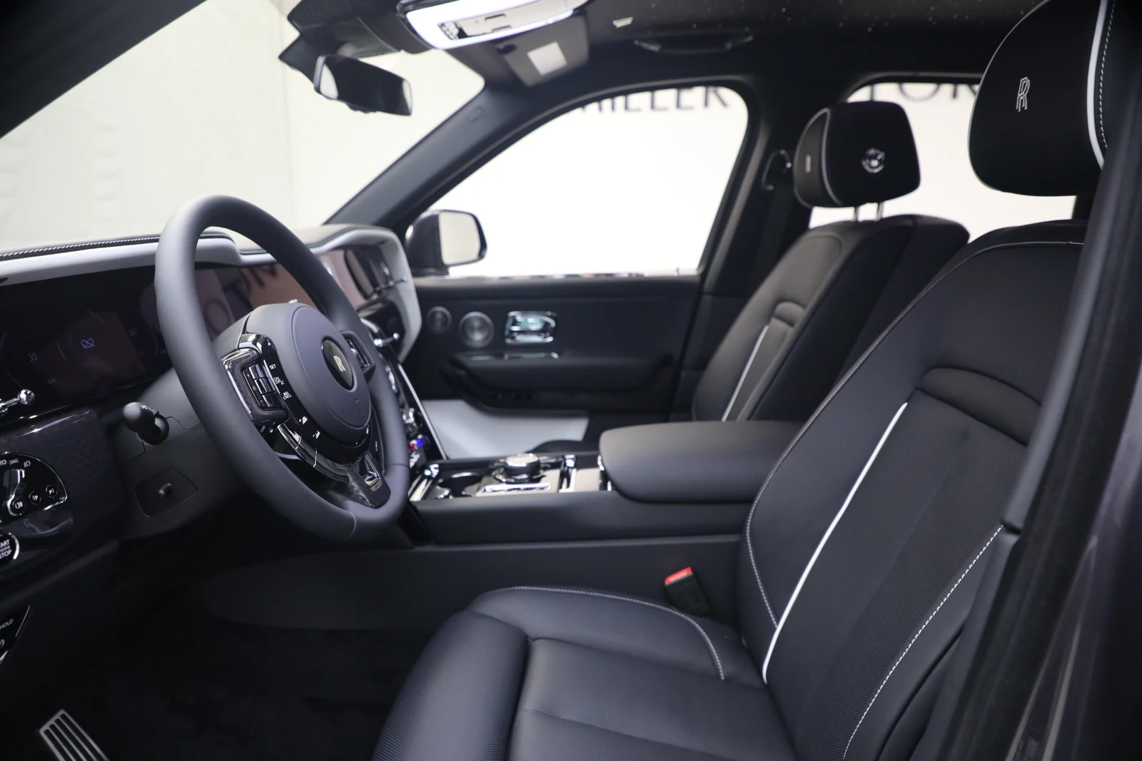 2027 Rolls-Royce Cullinan Series II Black Badge, 17/20