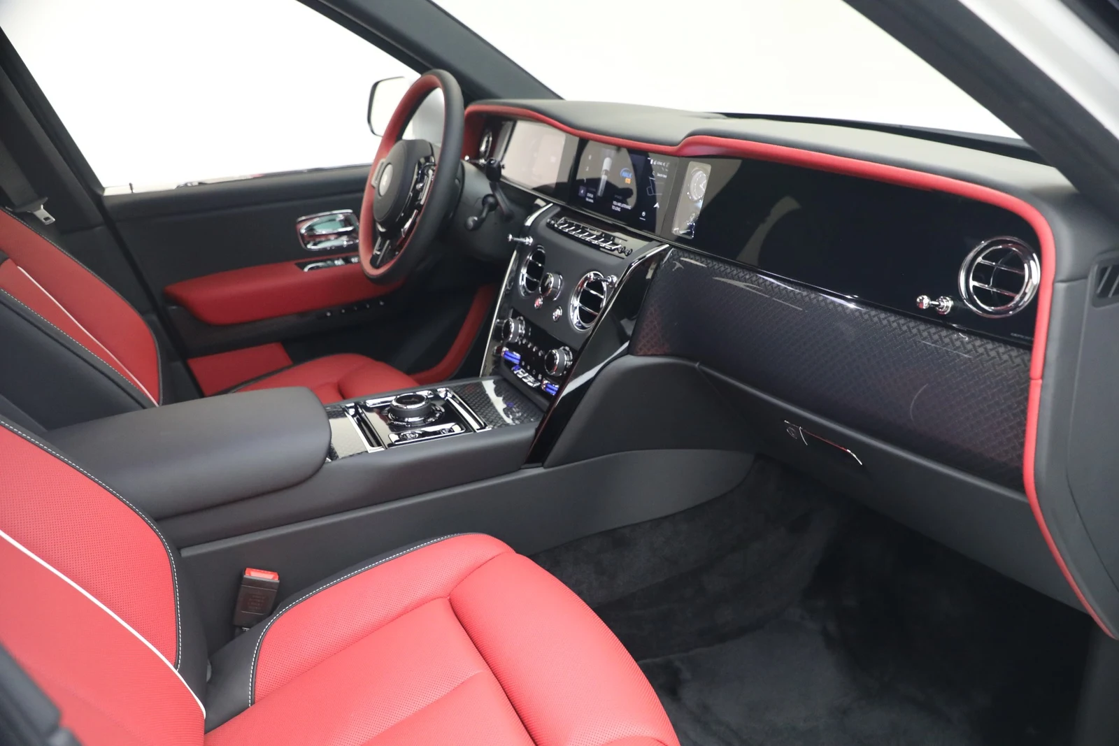 2027 Rolls-Royce Cullinan Series II Black Badge, 18/20