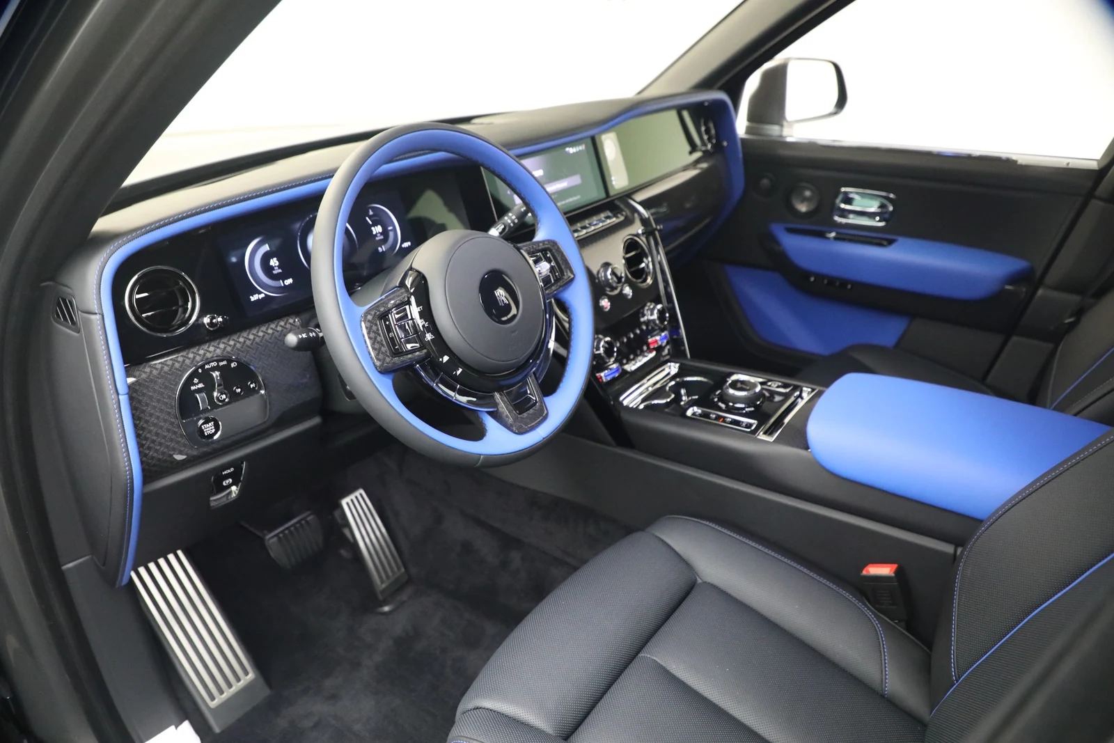 2027 Rolls-Royce Cullinan Series II Black Badge, 19/20