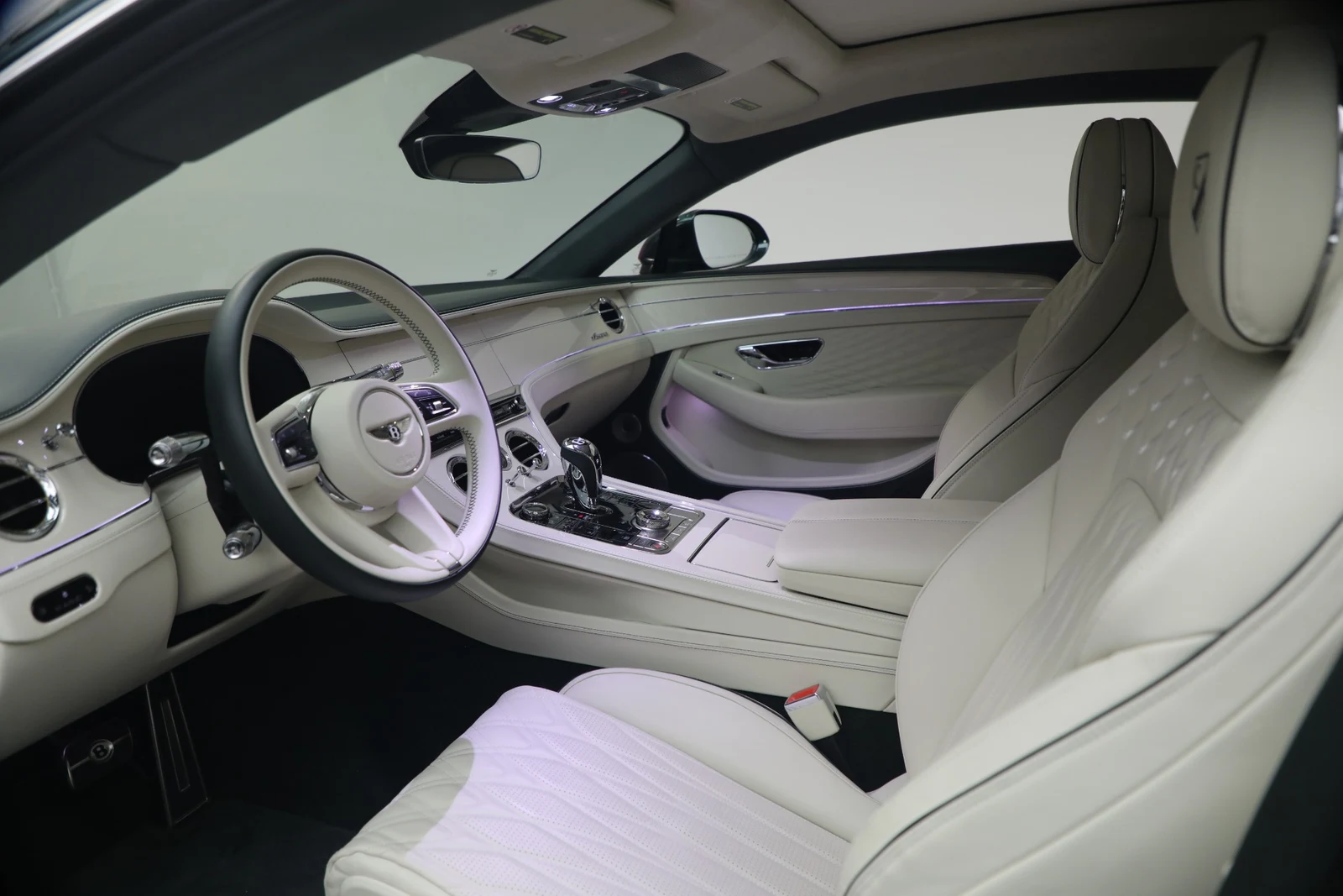 2026 Bentley Continental GT Azure (4th Generation), 18/20