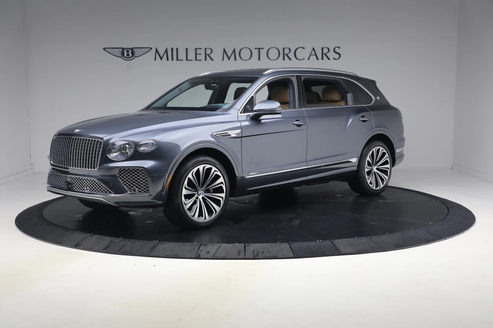 2026 Bentley Bentayga EWB Azure, 2/20