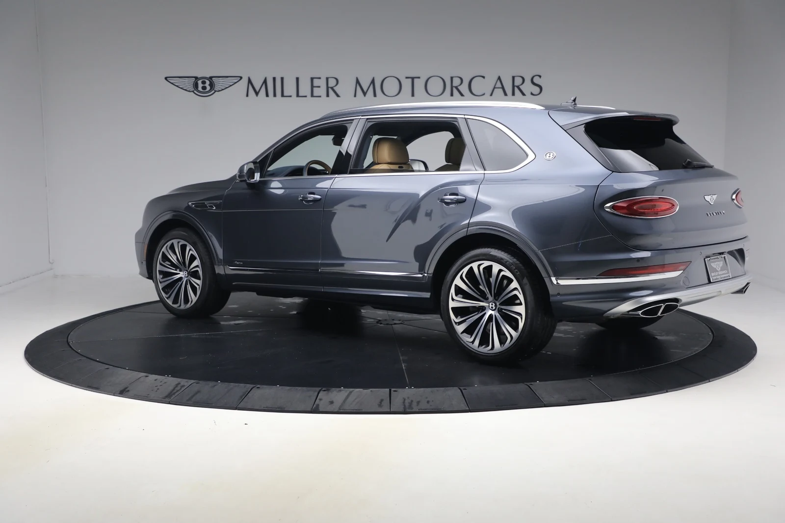 2026 Bentley Bentayga EWB Azure, 4/20
