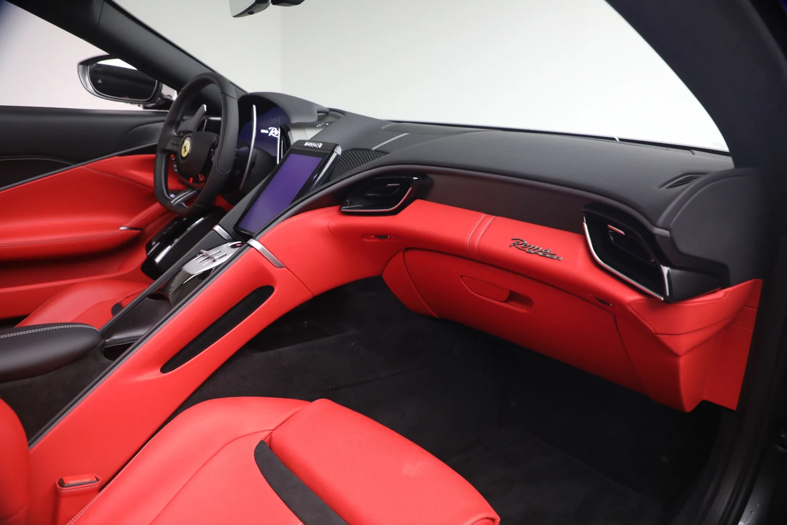 2026 Ferrari Roma Spider, 16/20