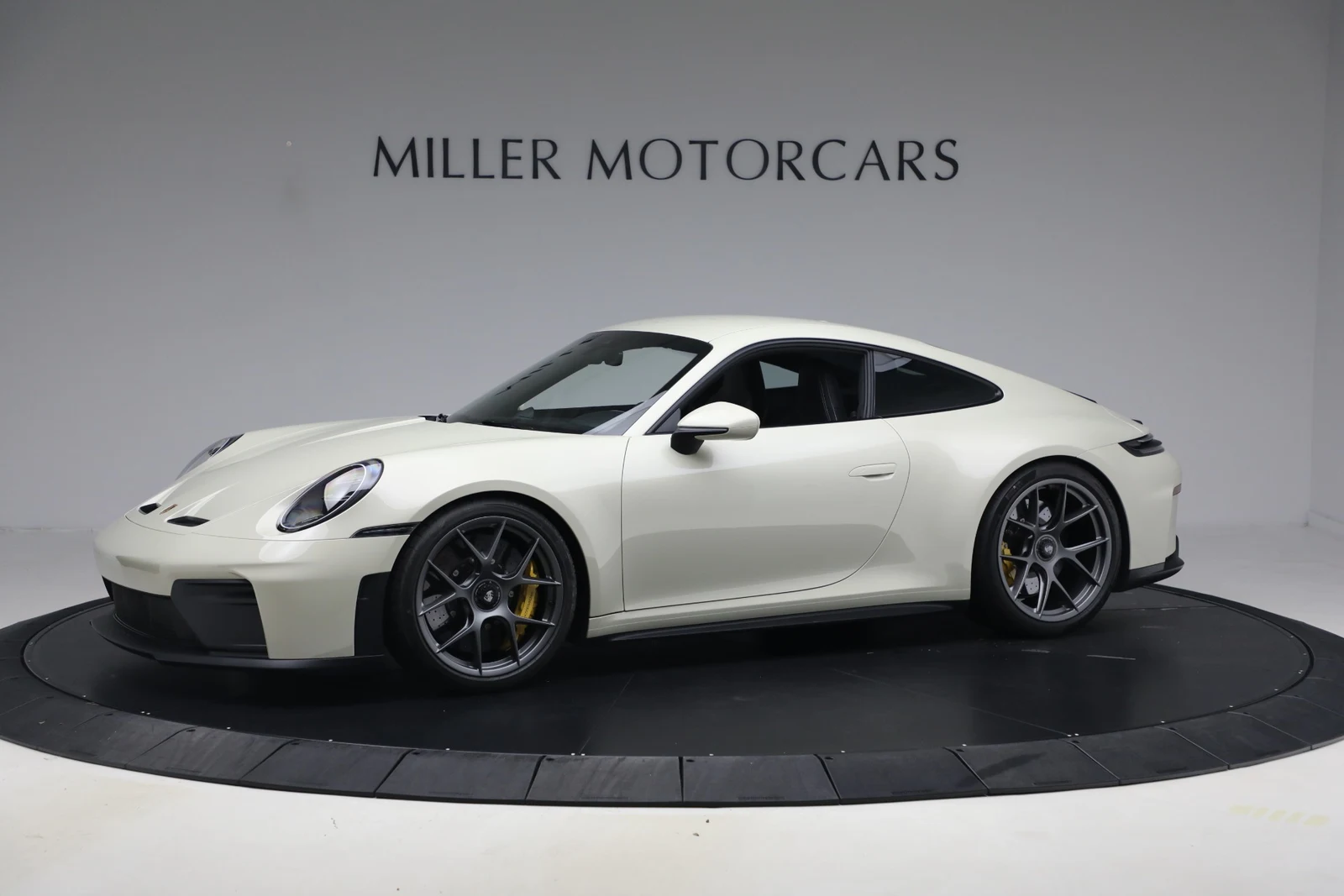2026 Porsche 911 GT3 Touring (992.2), 2/20